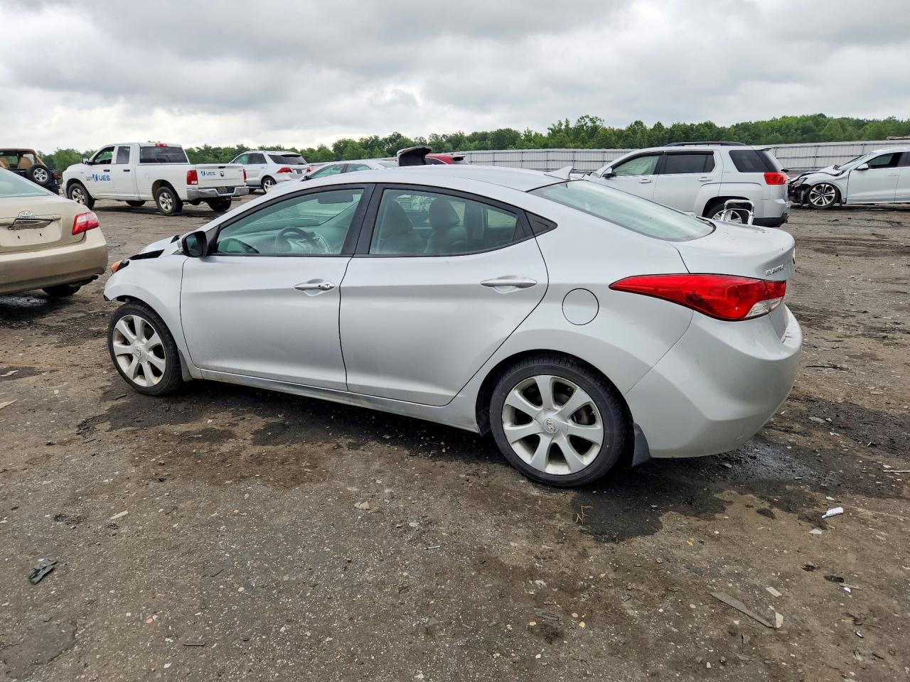 2013 Hyundai Elantra Limited Silver vin: 5NPDH4AE2DH191053