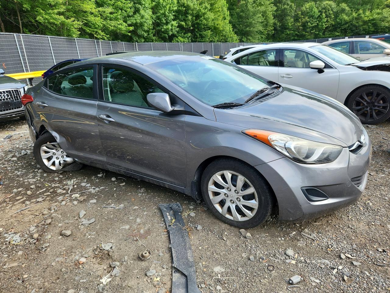 2013 Hyundai Elantra Gls Gray vin: 5NPDH4AE2DH198617
