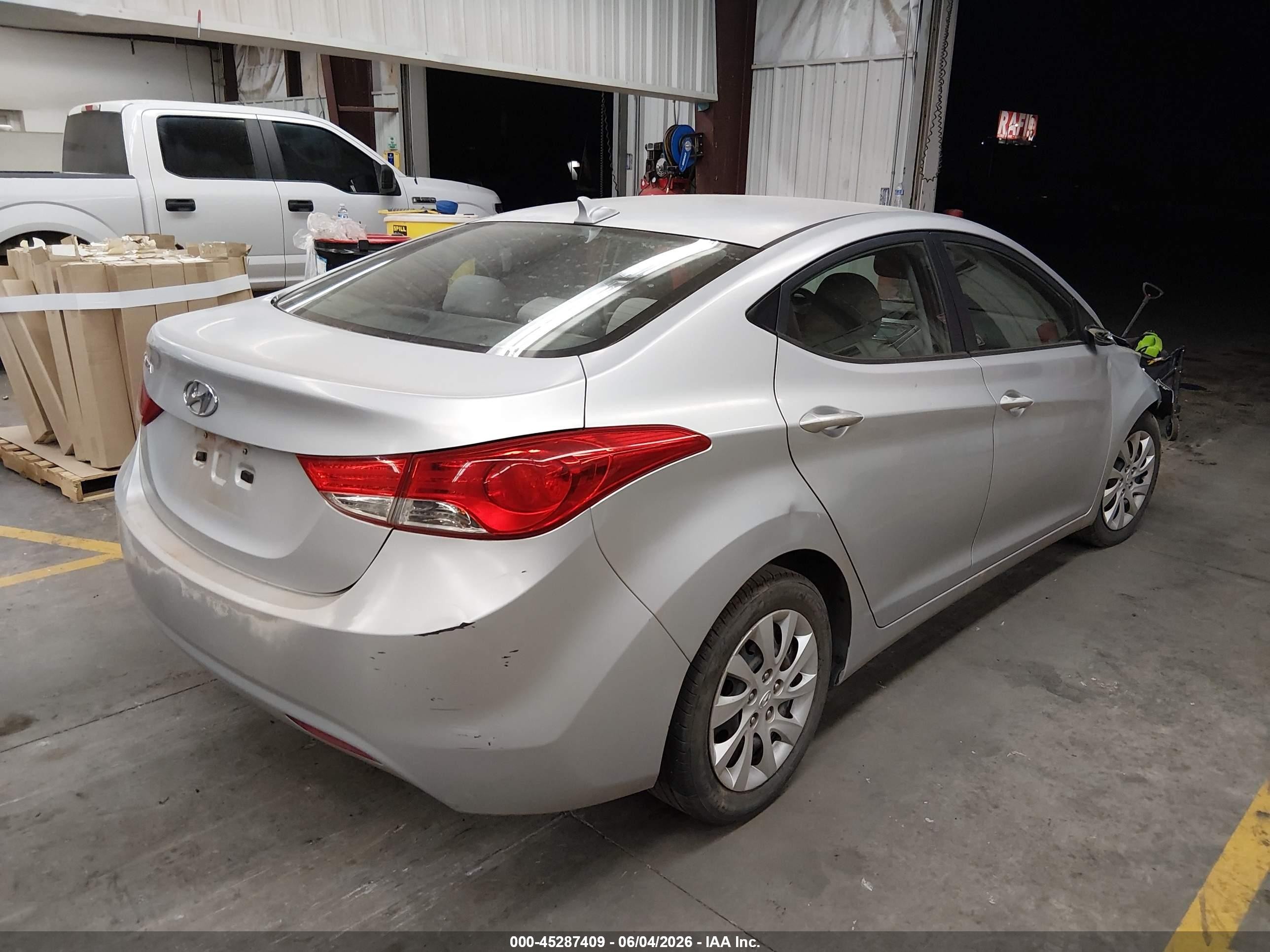 2013 Hyundai Elantra Gls Silver vin: 5NPDH4AE2DH212094