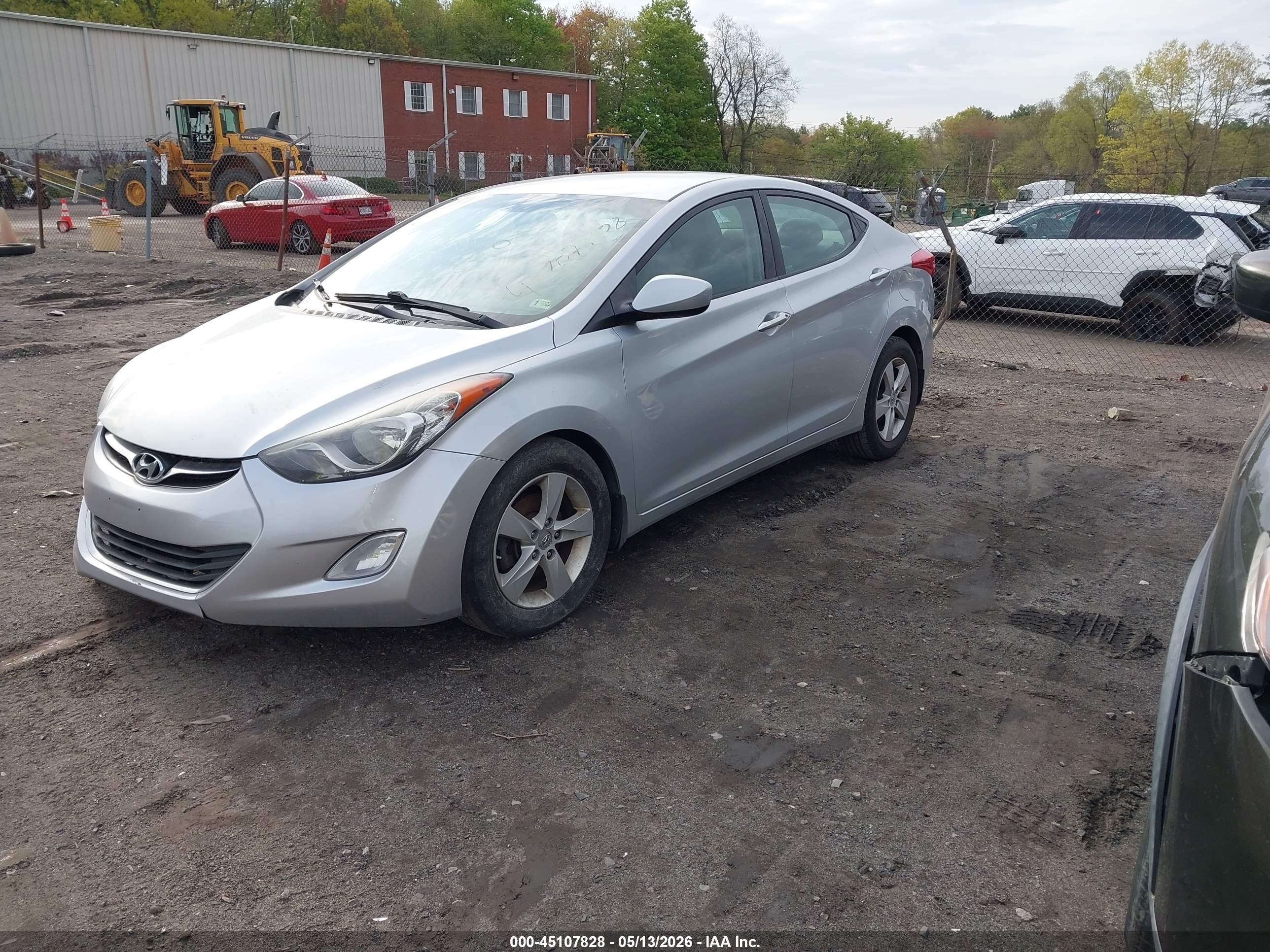 2013 Hyundai Elantra Gls/limited Silver vin: 5NPDH4AE2DH218395