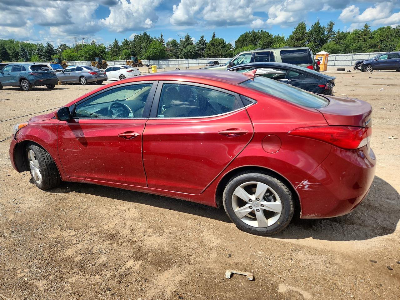 2013 Hyundai Elantra Gls Red vin: 5NPDH4AE2DH229588