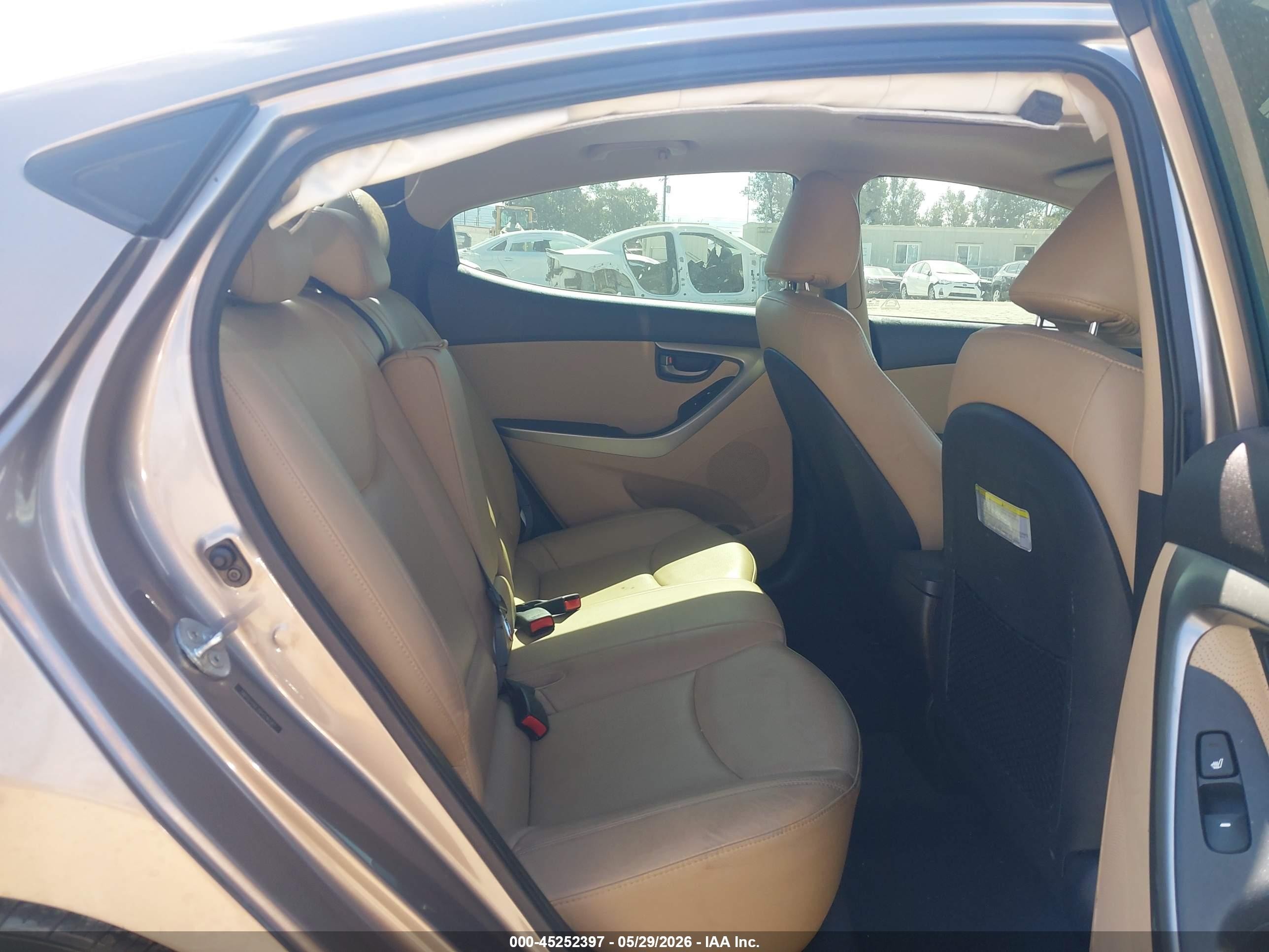 2013 Hyundai Elantra Limited Gold vin: 5NPDH4AE2DH236587