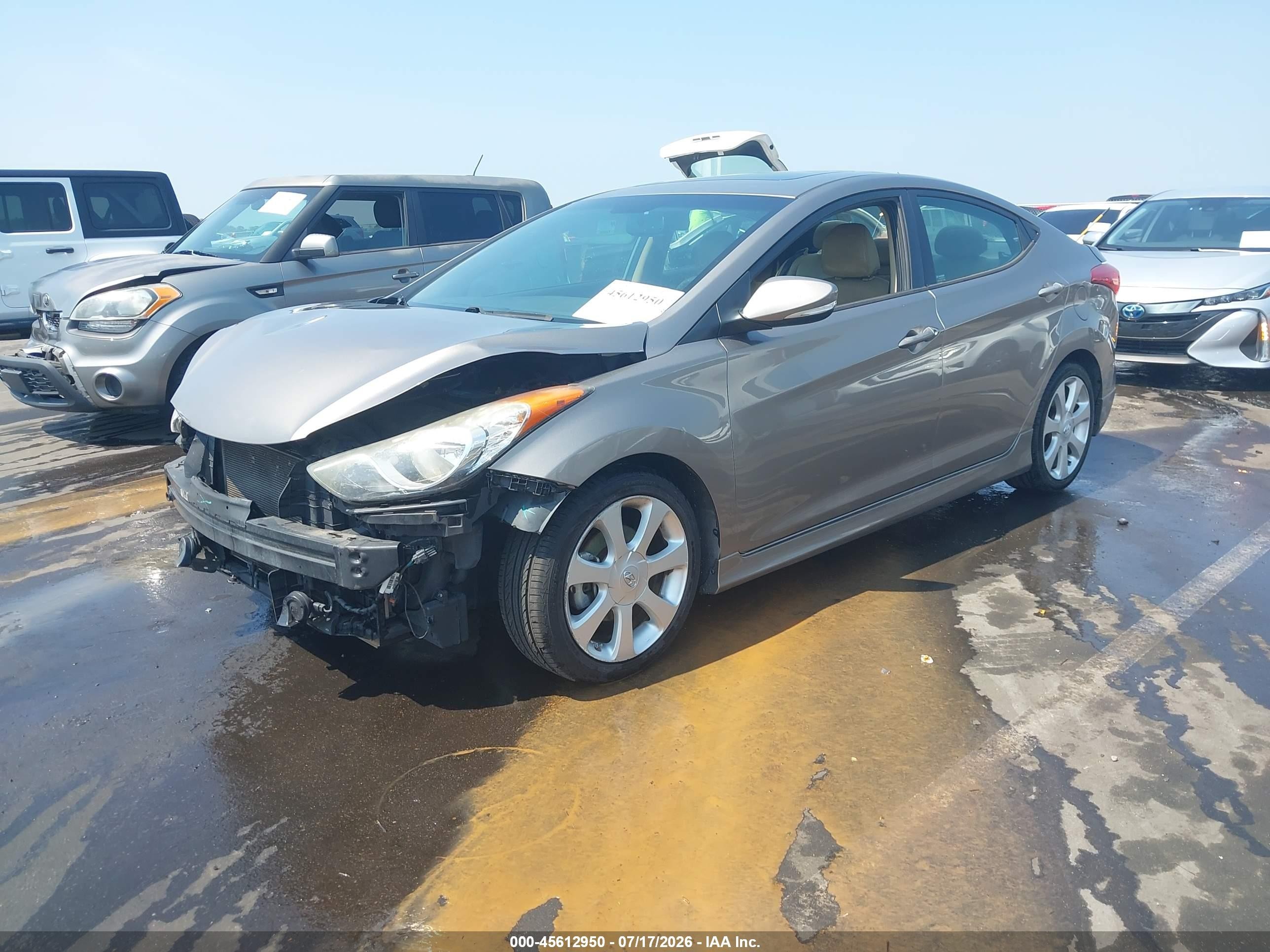 2013 Hyundai Elantra Limited Beige vin: 5NPDH4AE2DH248111