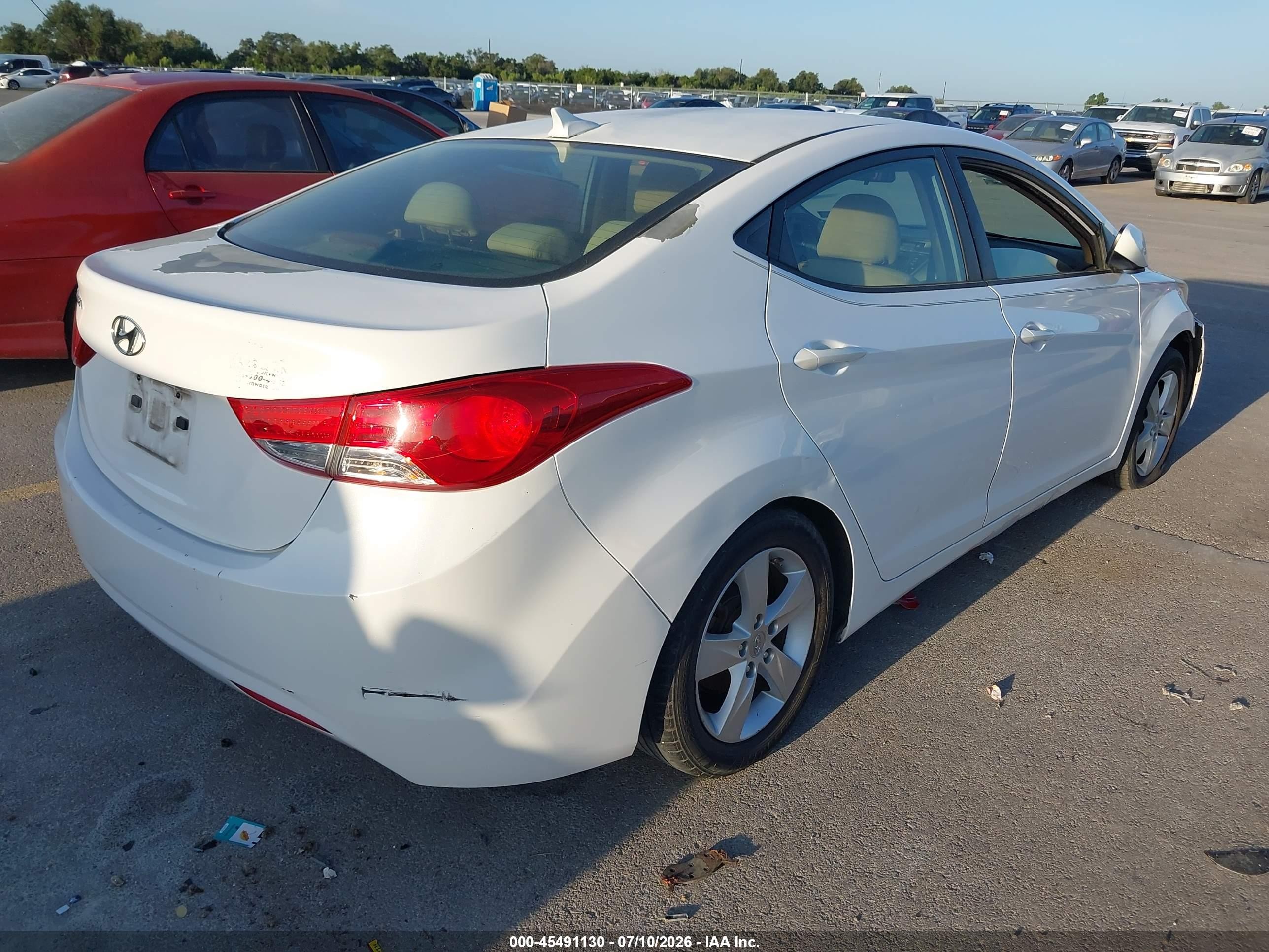 2013 Hyundai Elantra Gls White vin: 5NPDH4AE2DH249176