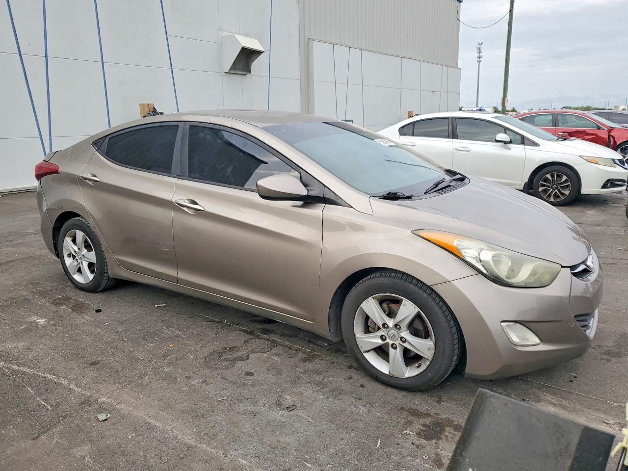 2013 Hyundai Elantra Gls Tan vin: 5NPDH4AE2DH266303
