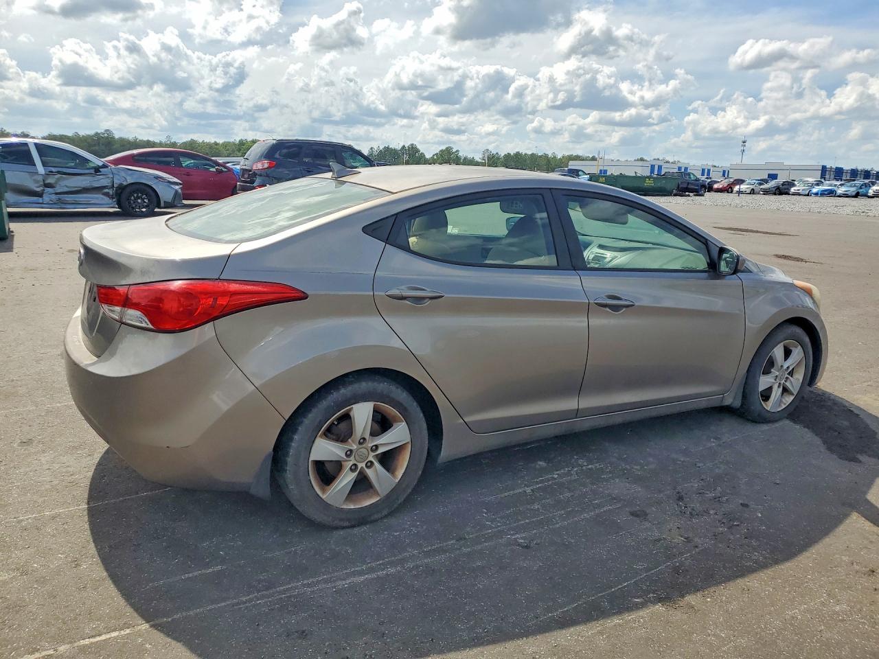 2013 Hyundai Elantra Gls Silver vin: 5NPDH4AE2DH297759