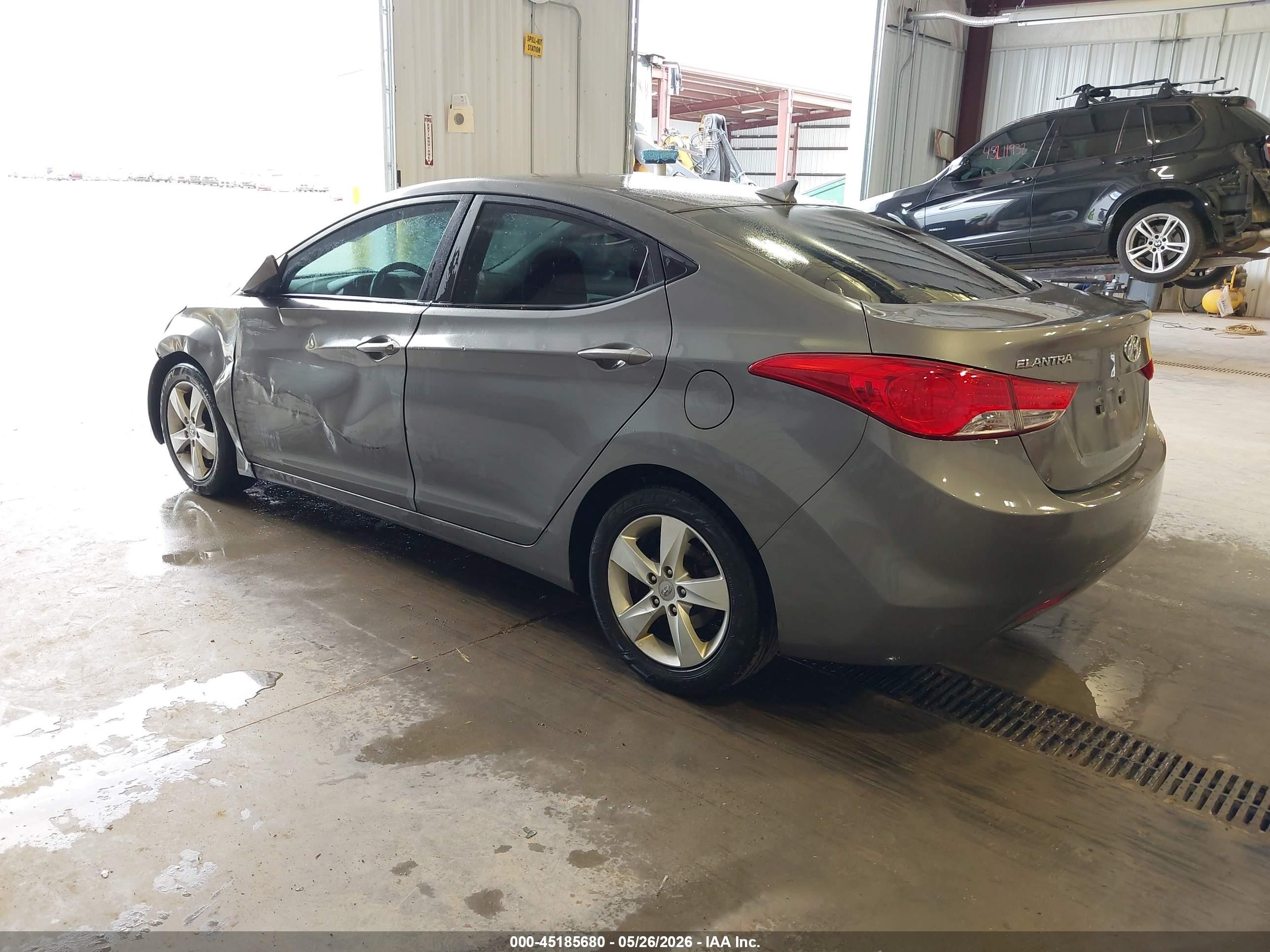 2013 Hyundai Elantra Gls Gray vin: 5NPDH4AE2DH302300