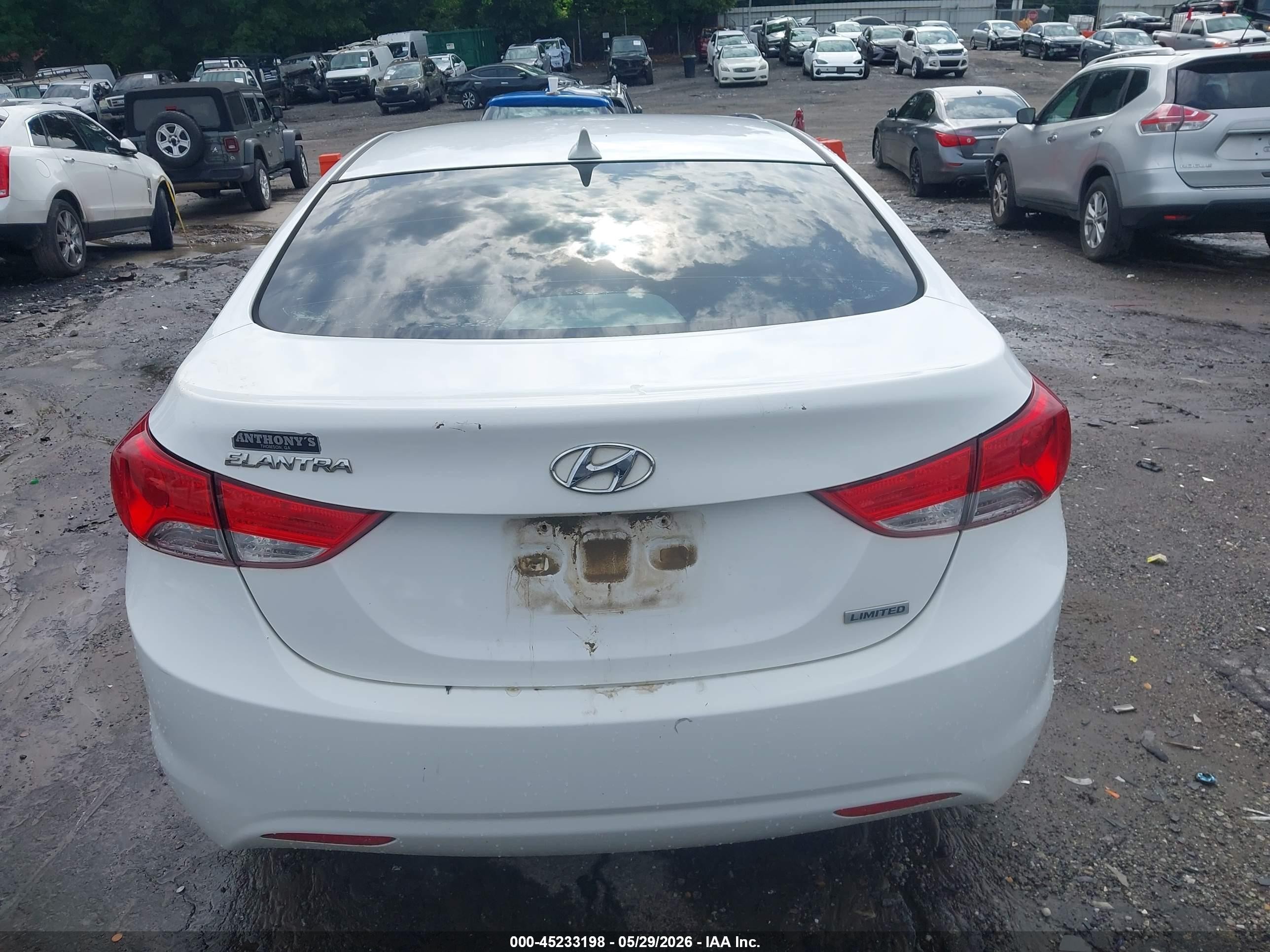 2013 Hyundai Elantra Limited White vin: 5NPDH4AE2DH308176