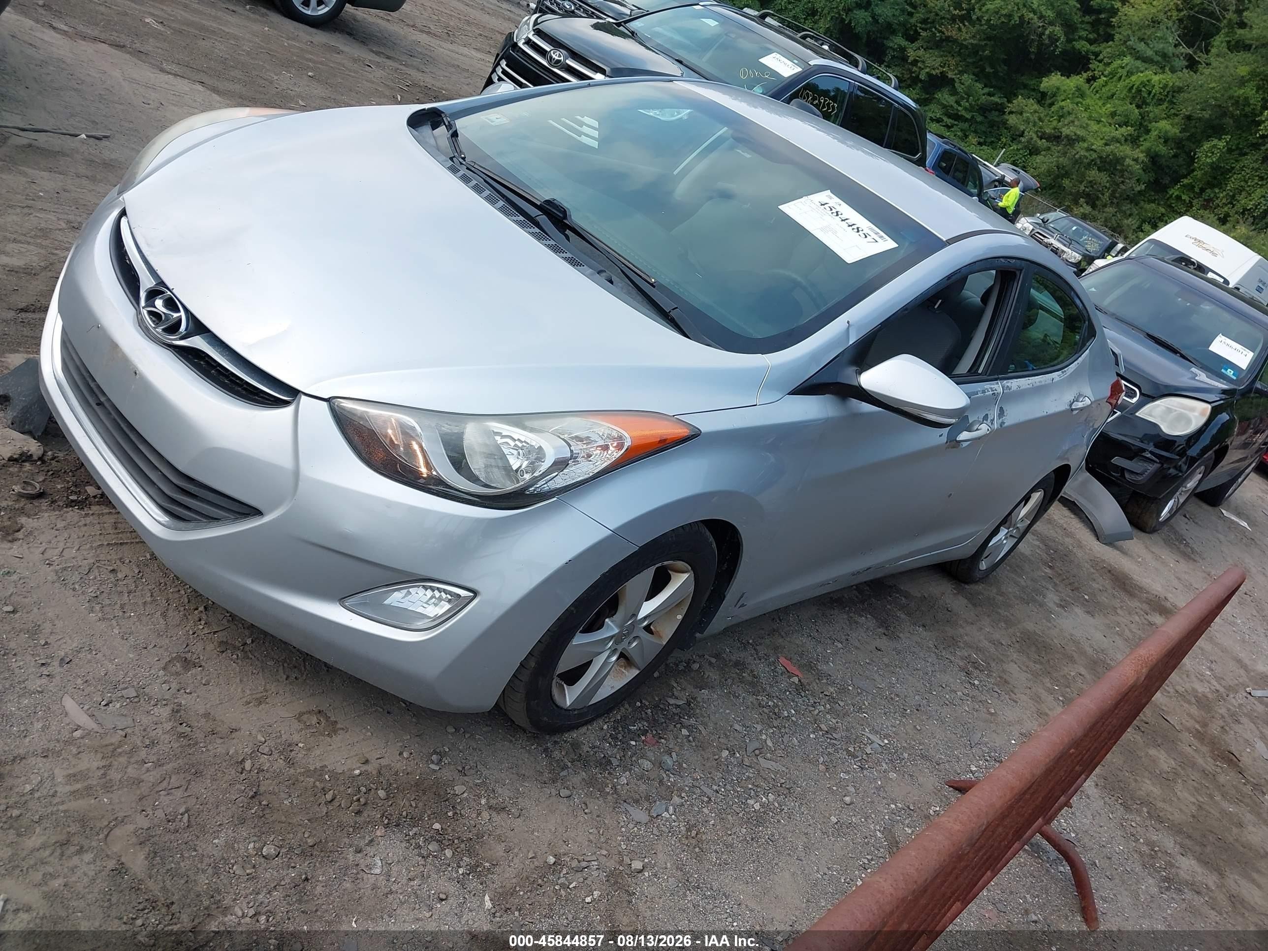 2013 Hyundai Elantra Gls Серебряный vin: 5NPDH4AE2DH320795