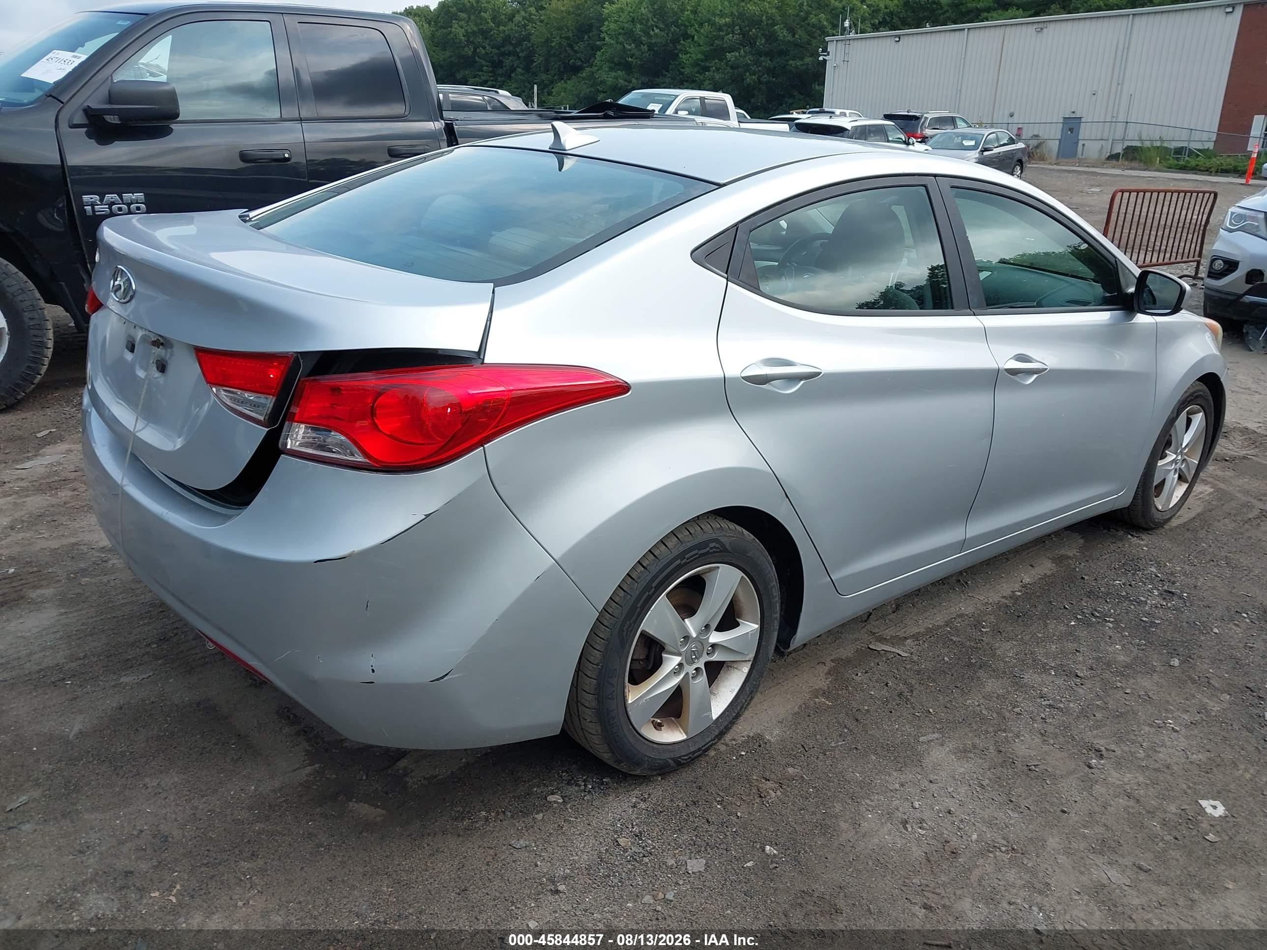 2013 Hyundai Elantra Gls Серебряный vin: 5NPDH4AE2DH320795