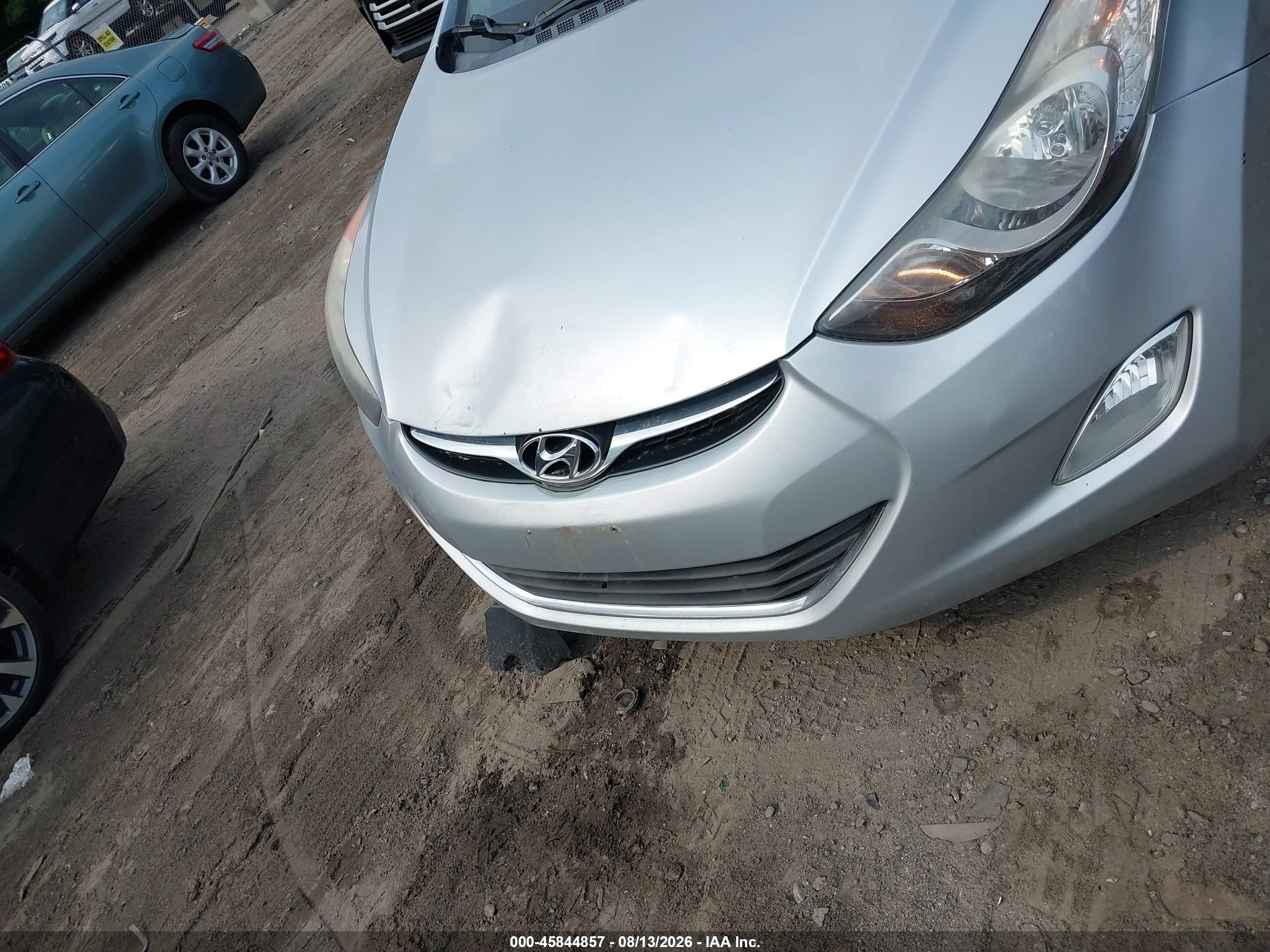 2013 Hyundai Elantra Gls Серебряный vin: 5NPDH4AE2DH320795