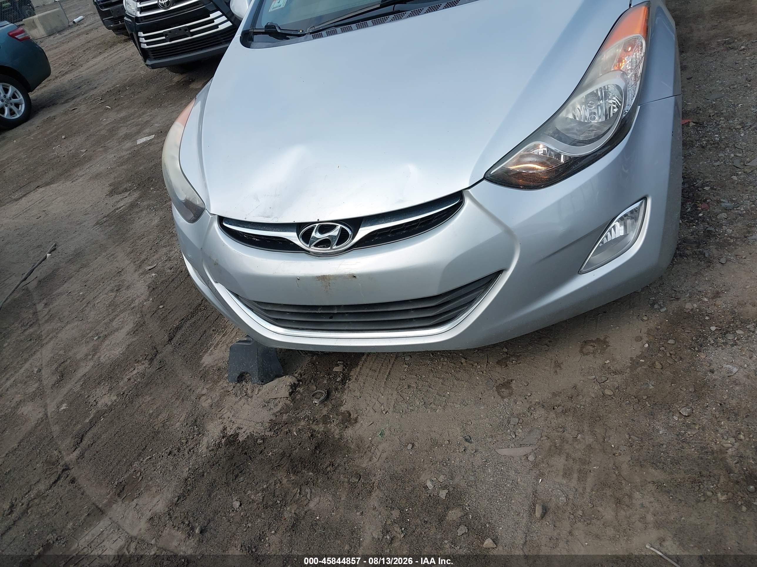 2013 Hyundai Elantra Gls Серебряный vin: 5NPDH4AE2DH320795