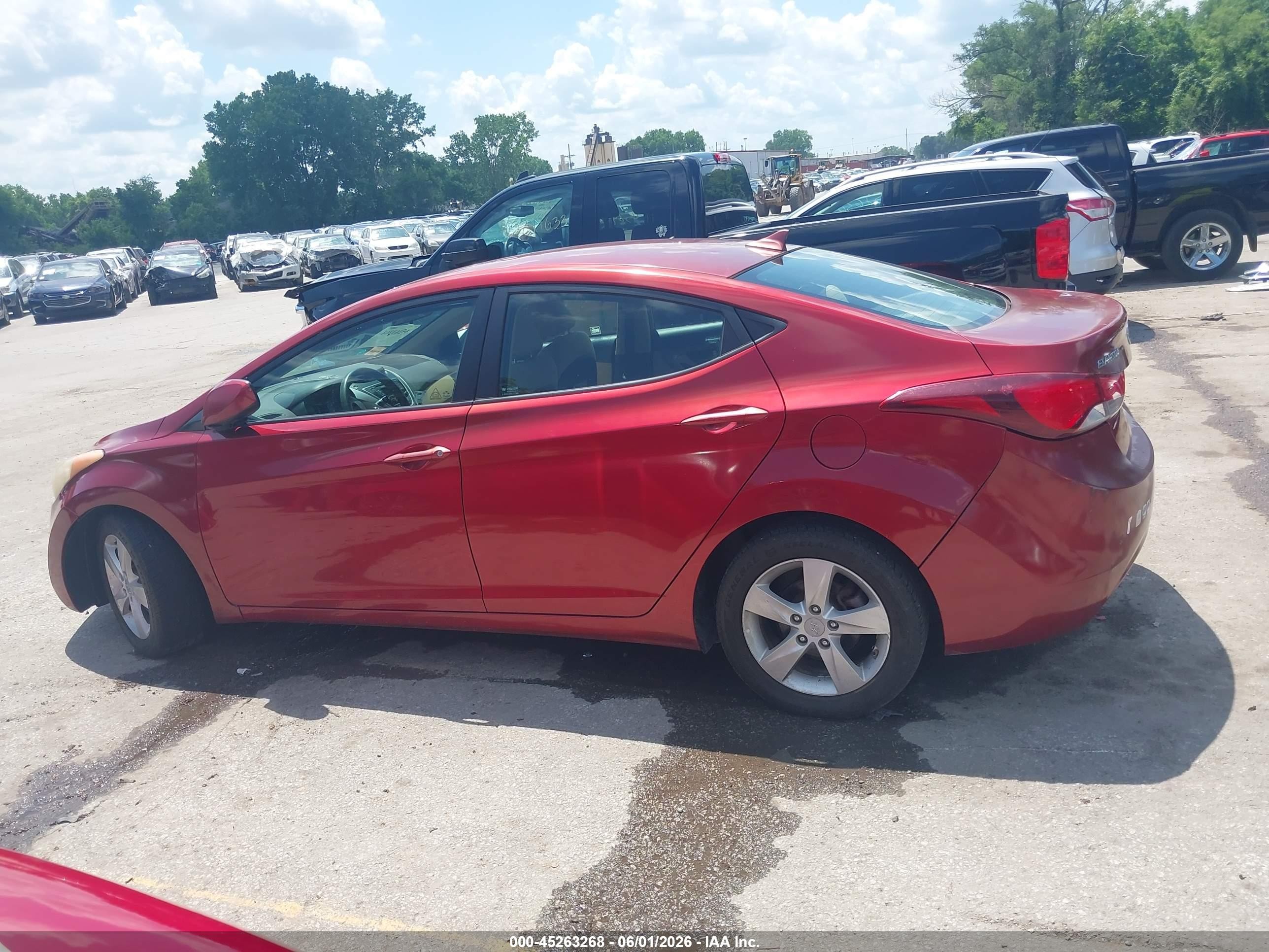 2013 Hyundai Elantra Gls Red vin: 5NPDH4AE2DH325236