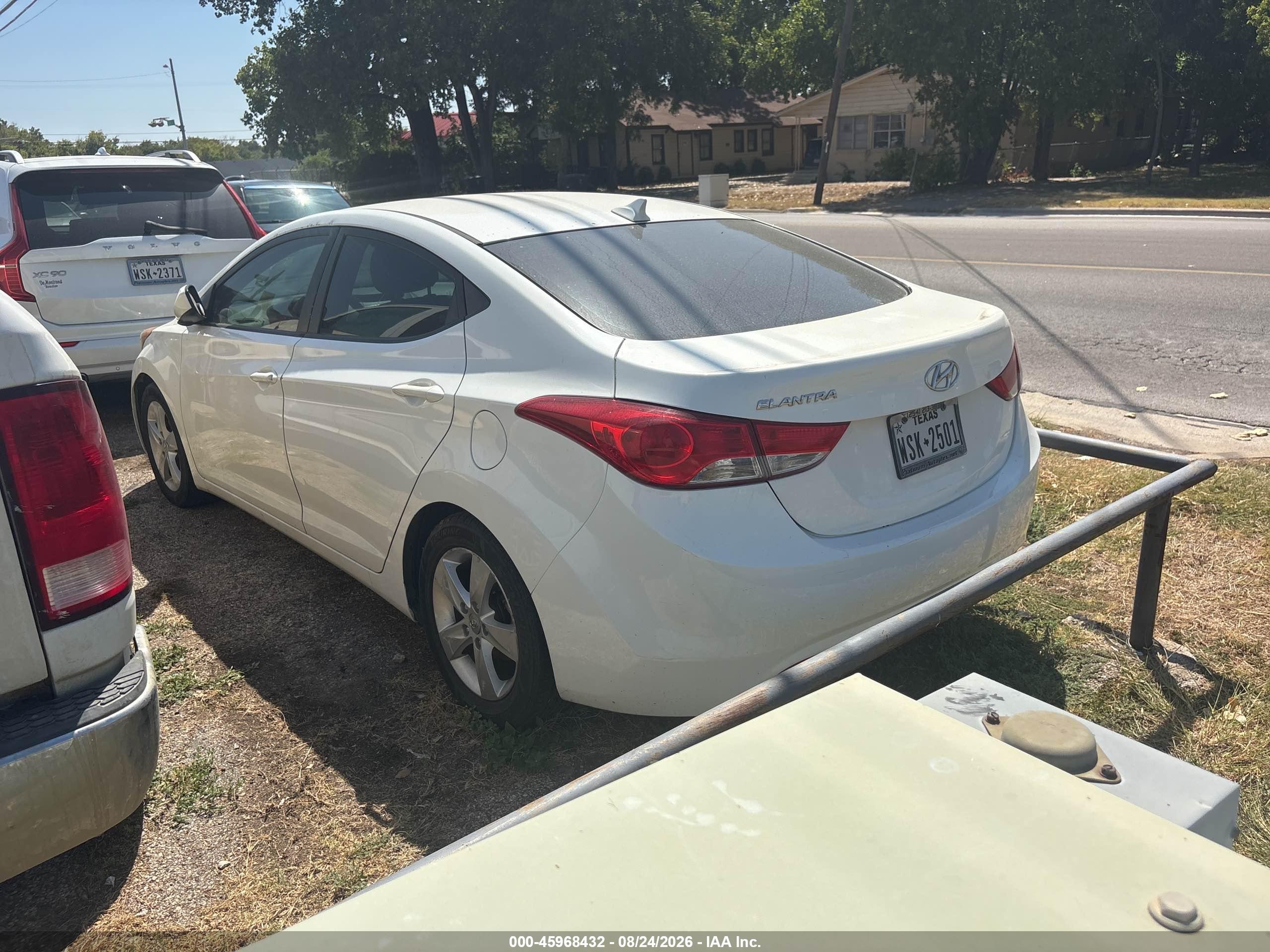 2013 Hyundai Elantra Gls vin: 5NPDH4AE2DH370418