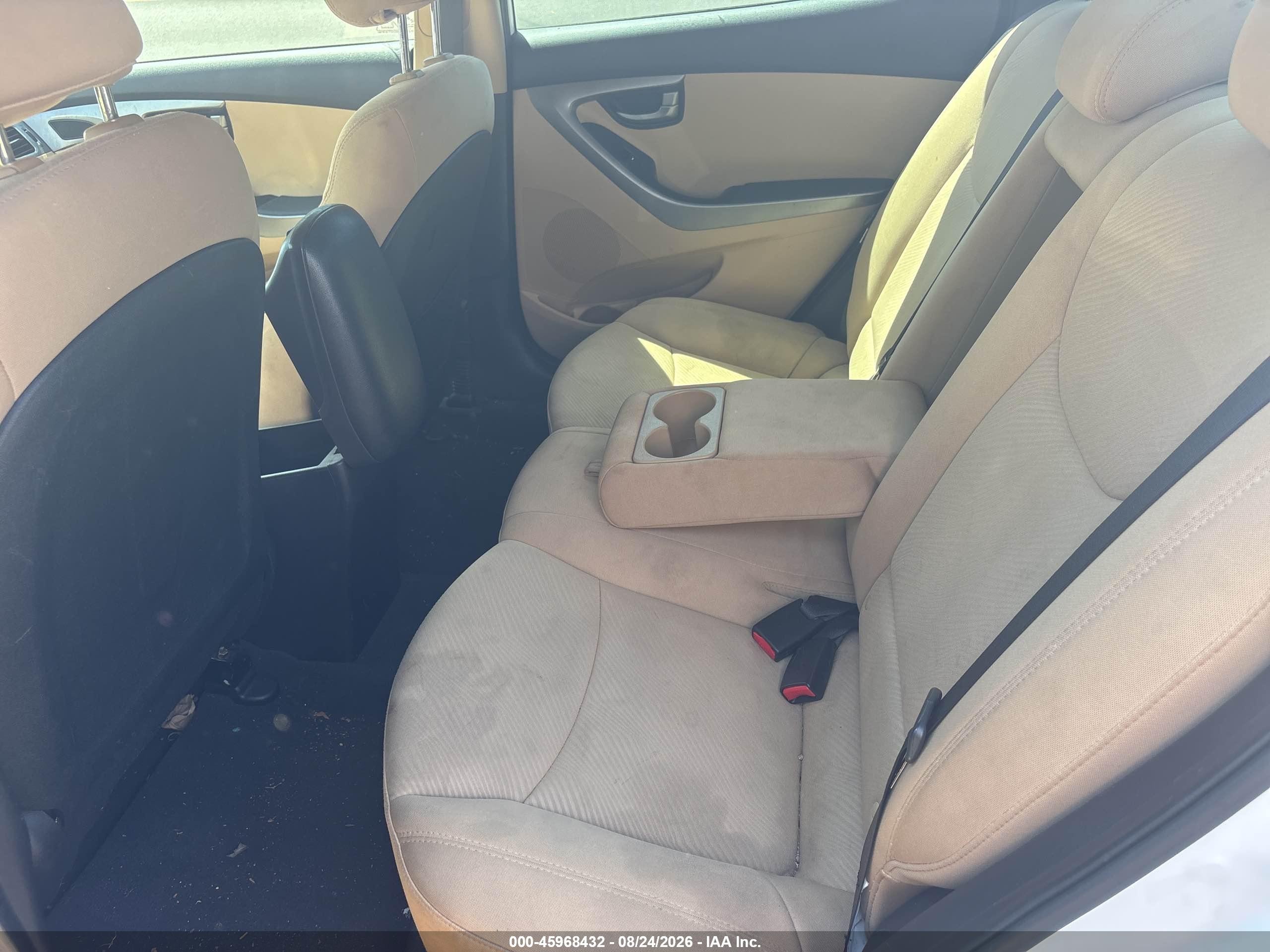 2013 Hyundai Elantra Gls vin: 5NPDH4AE2DH370418