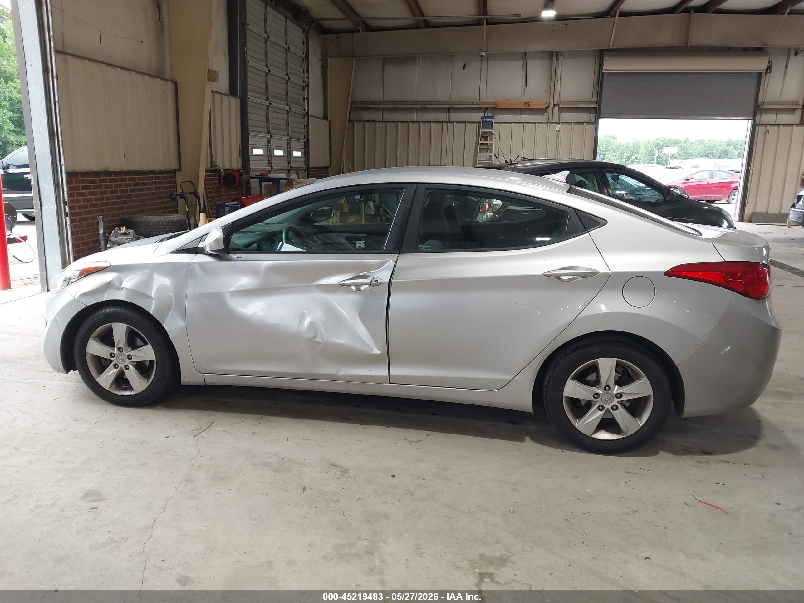 2013 Hyundai Elantra Gls Silver vin: 5NPDH4AE2DH373853