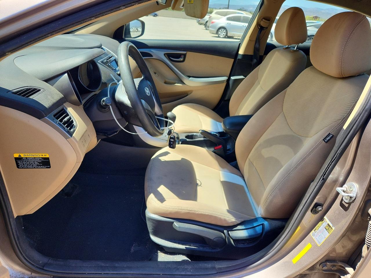 2013 Hyundai Elantra Gls Tan vin: 5NPDH4AE2DH377336