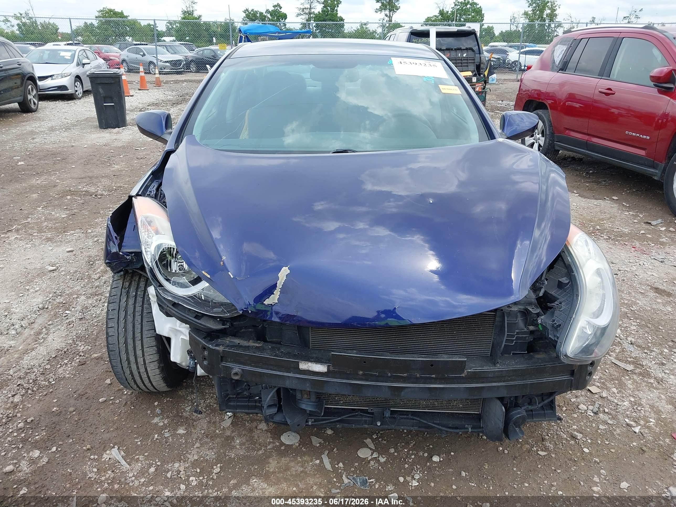 2013 Hyundai Elantra Gls Blue vin: 5NPDH4AE2DH384142
