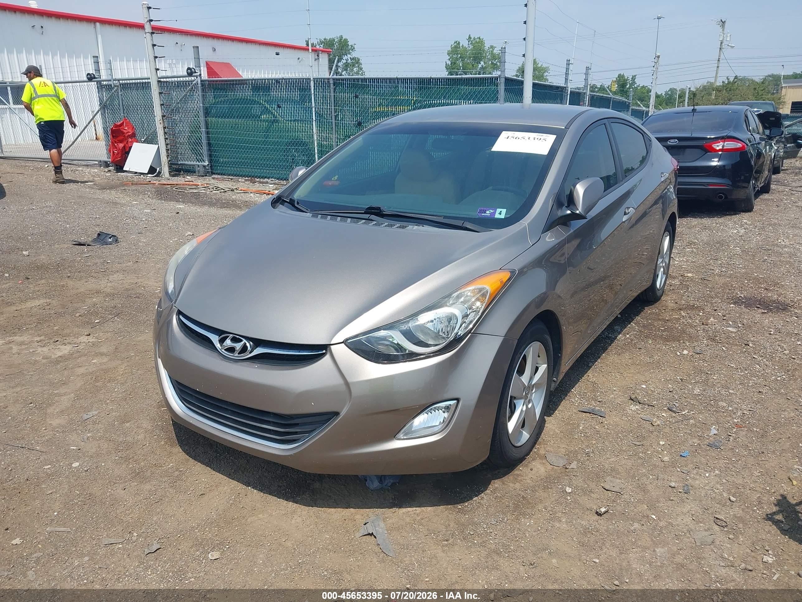 2013 Hyundai Elantra Gls Silver vin: 5NPDH4AE2DH389373