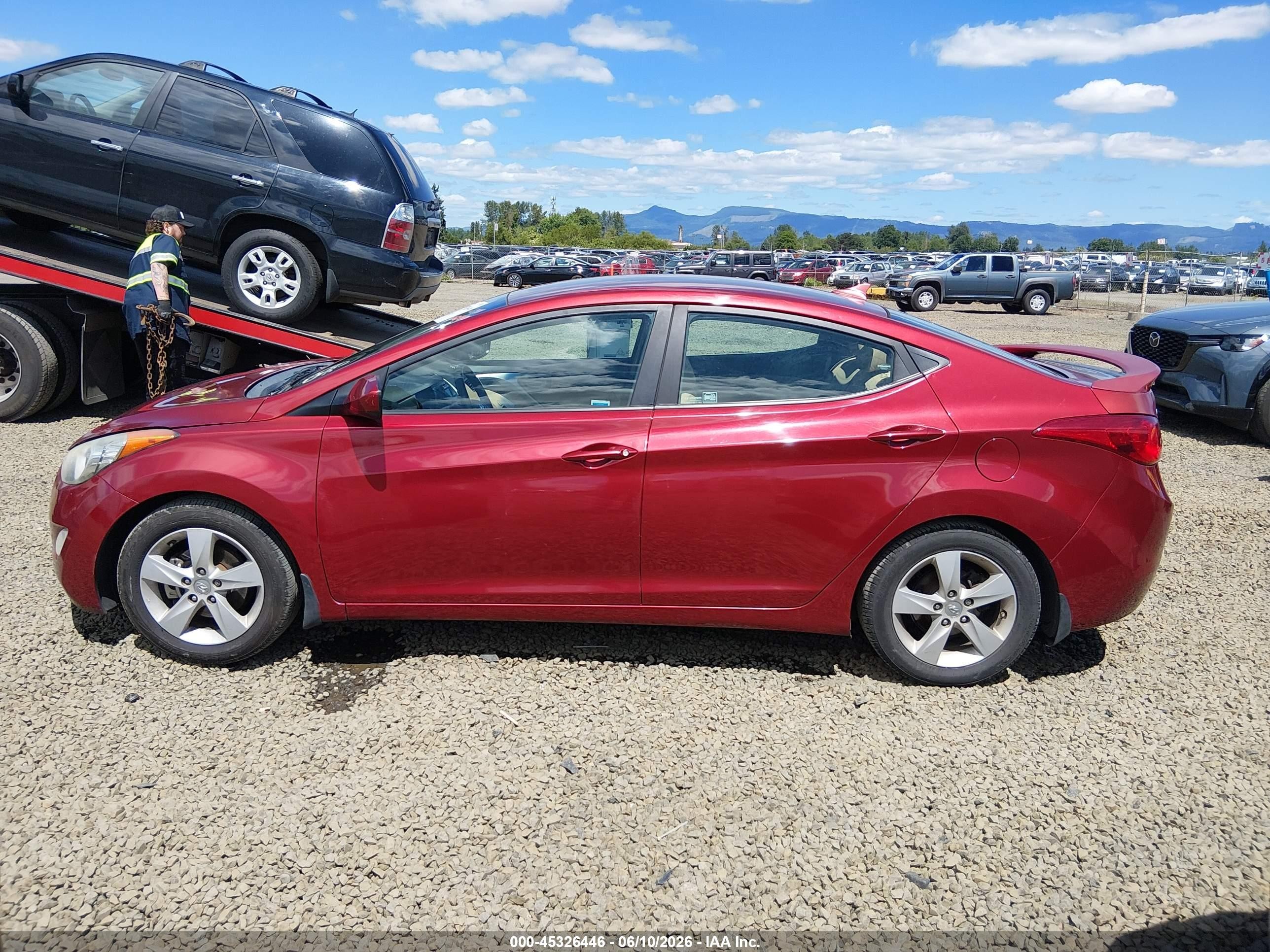 2013 Hyundai Elantra Gls Red vin: 5NPDH4AE2DH407564