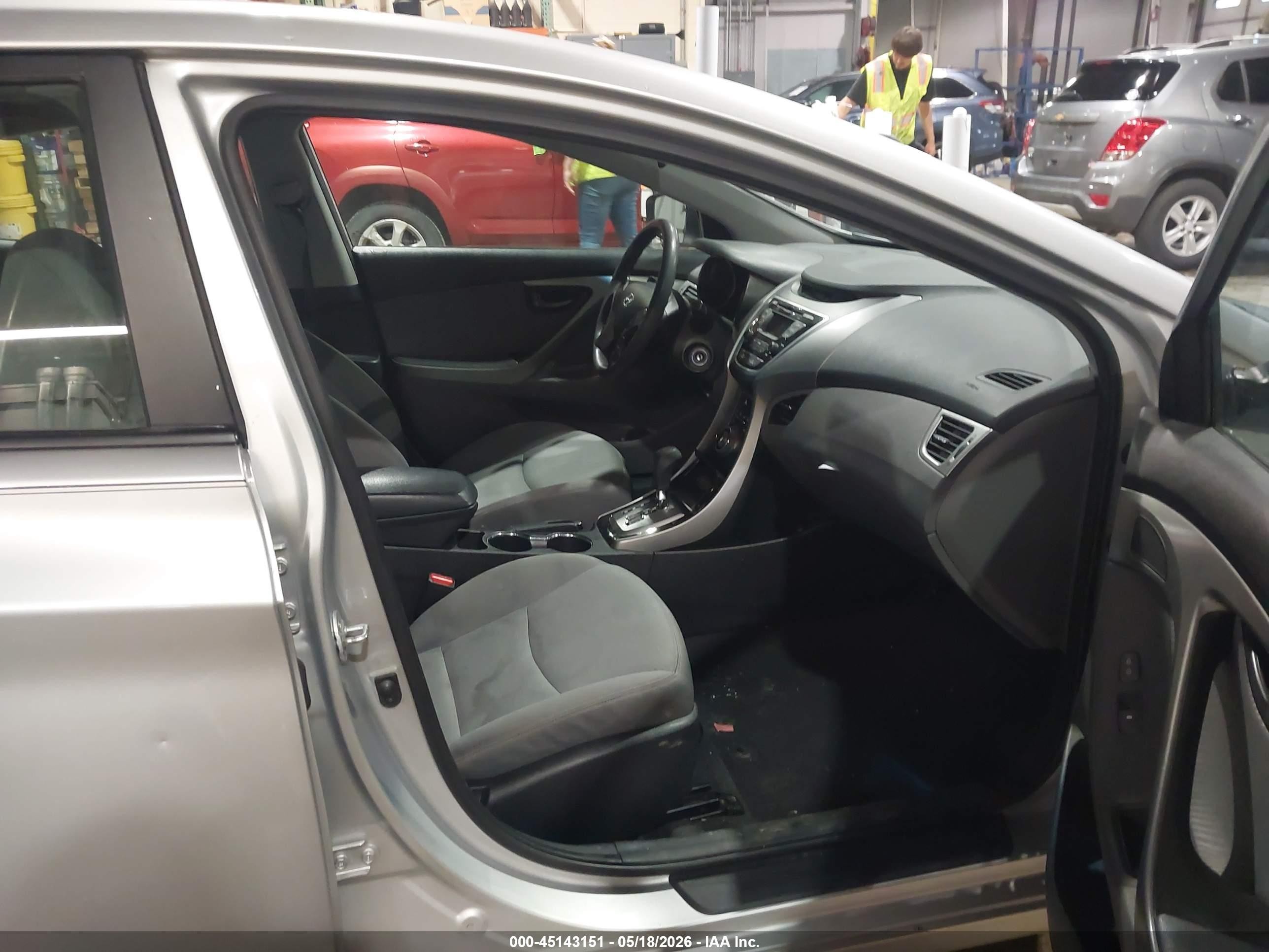 2013 Hyundai Elantra Gls Silver vin: 5NPDH4AE2DH423912