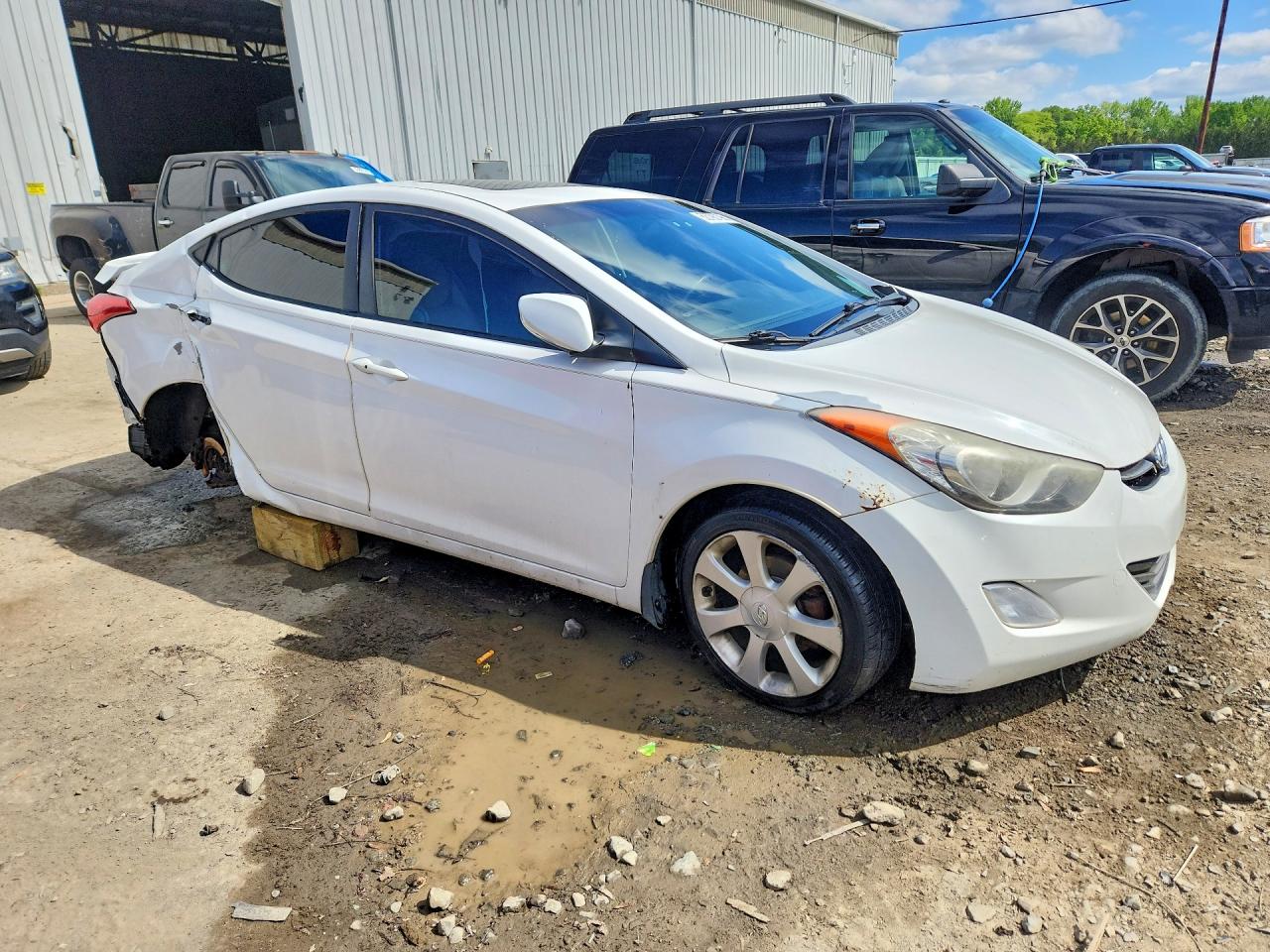 2013 Hyundai Elantra Limited White vin: 5NPDH4AE2DH445215