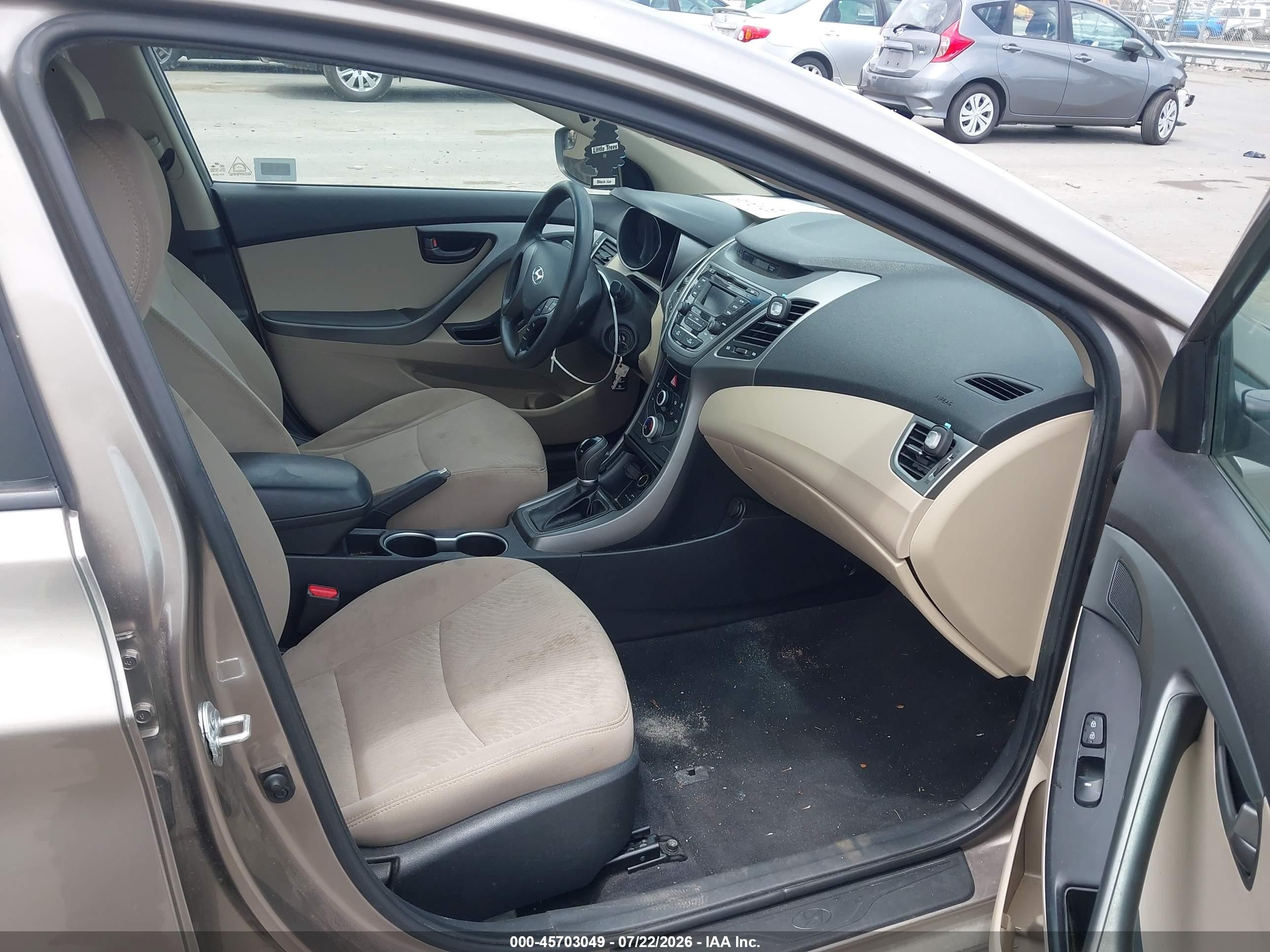 2014 Hyundai Elantra Se Brown vin: 5NPDH4AE2EH461383
