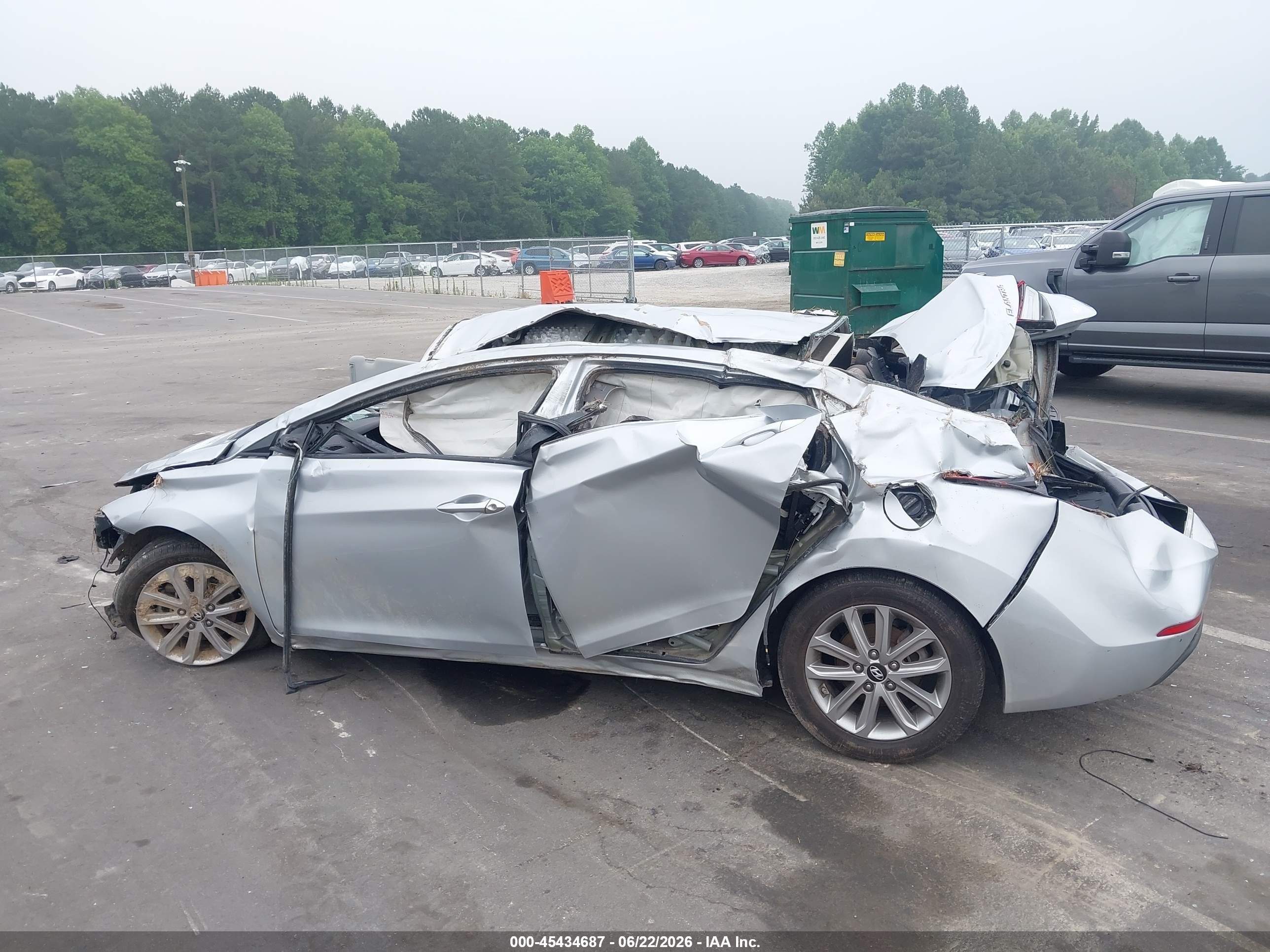 2014 Hyundai Elantra Se Silver vin: 5NPDH4AE2EH470813