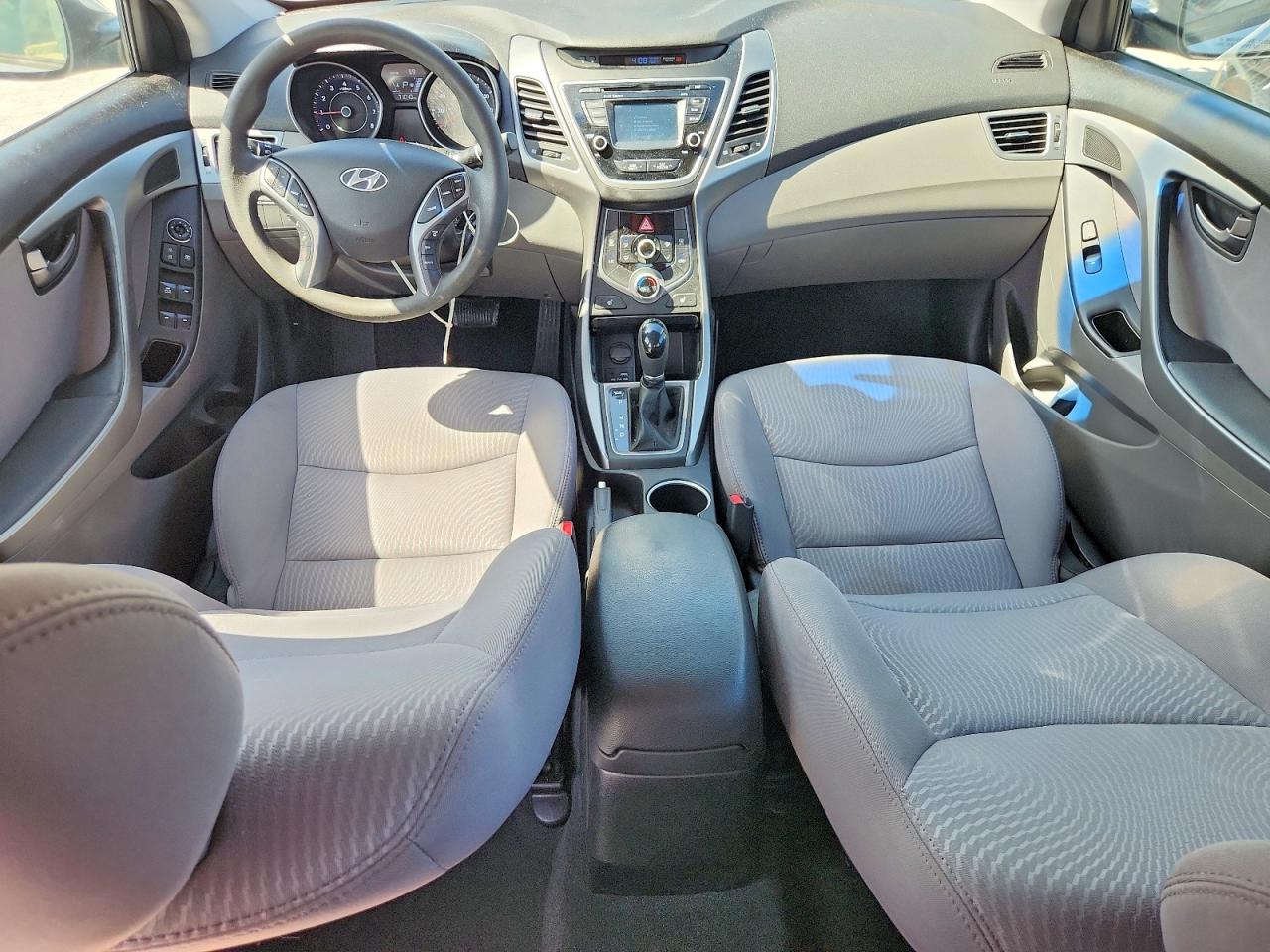 2014 Hyundai Elantra Se Silver vin: 5NPDH4AE2EH490558