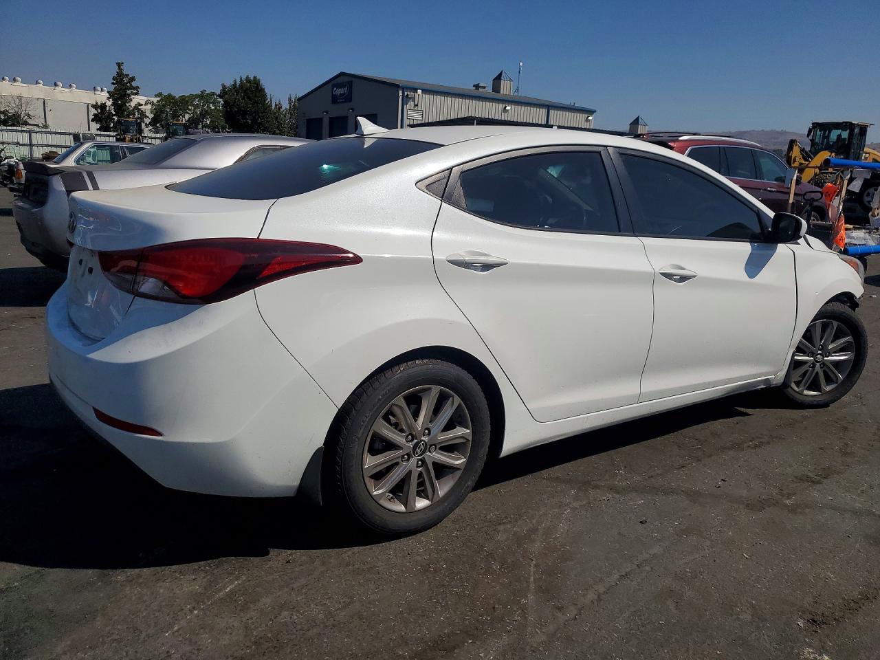 2014 Hyundai Elantra Se White vin: 5NPDH4AE2EH501784