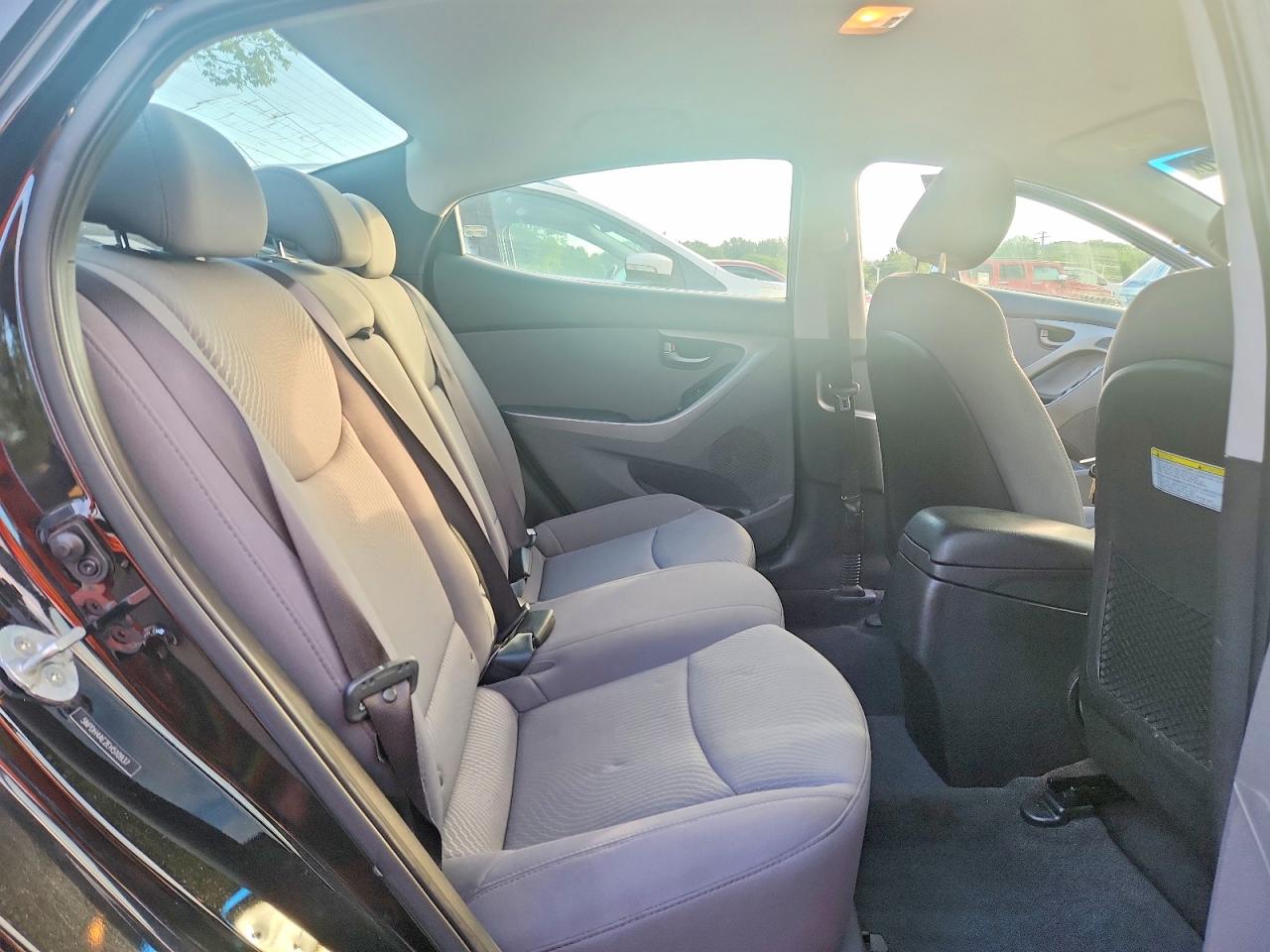 2014 Hyundai Elantra Se Black vin: 5NPDH4AE2EH510937