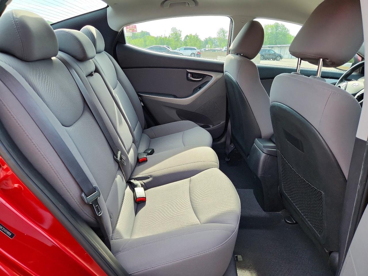 2014 Hyundai Elantra Se Red vin: 5NPDH4AE2EH519959