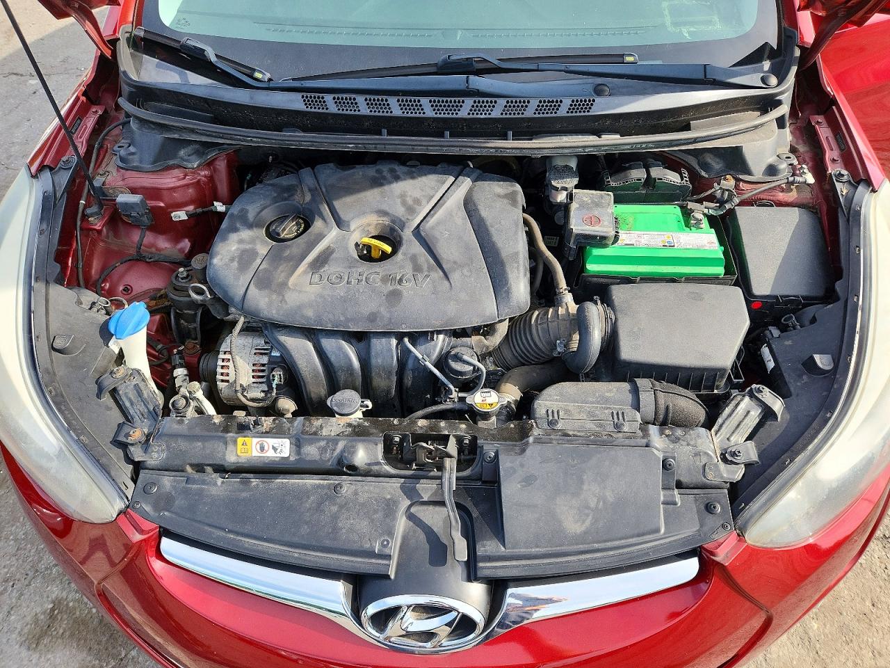 2014 Hyundai Elantra Se Red vin: 5NPDH4AE2EH519959