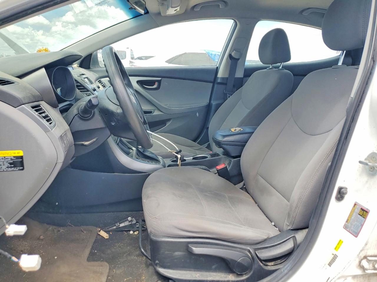 2014 Hyundai Elantra Se White vin: 5NPDH4AE2EH521906