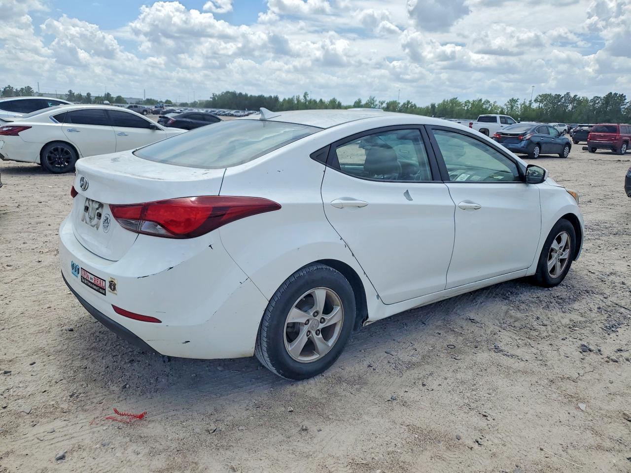 2014 Hyundai Elantra Se White vin: 5NPDH4AE2EH521906