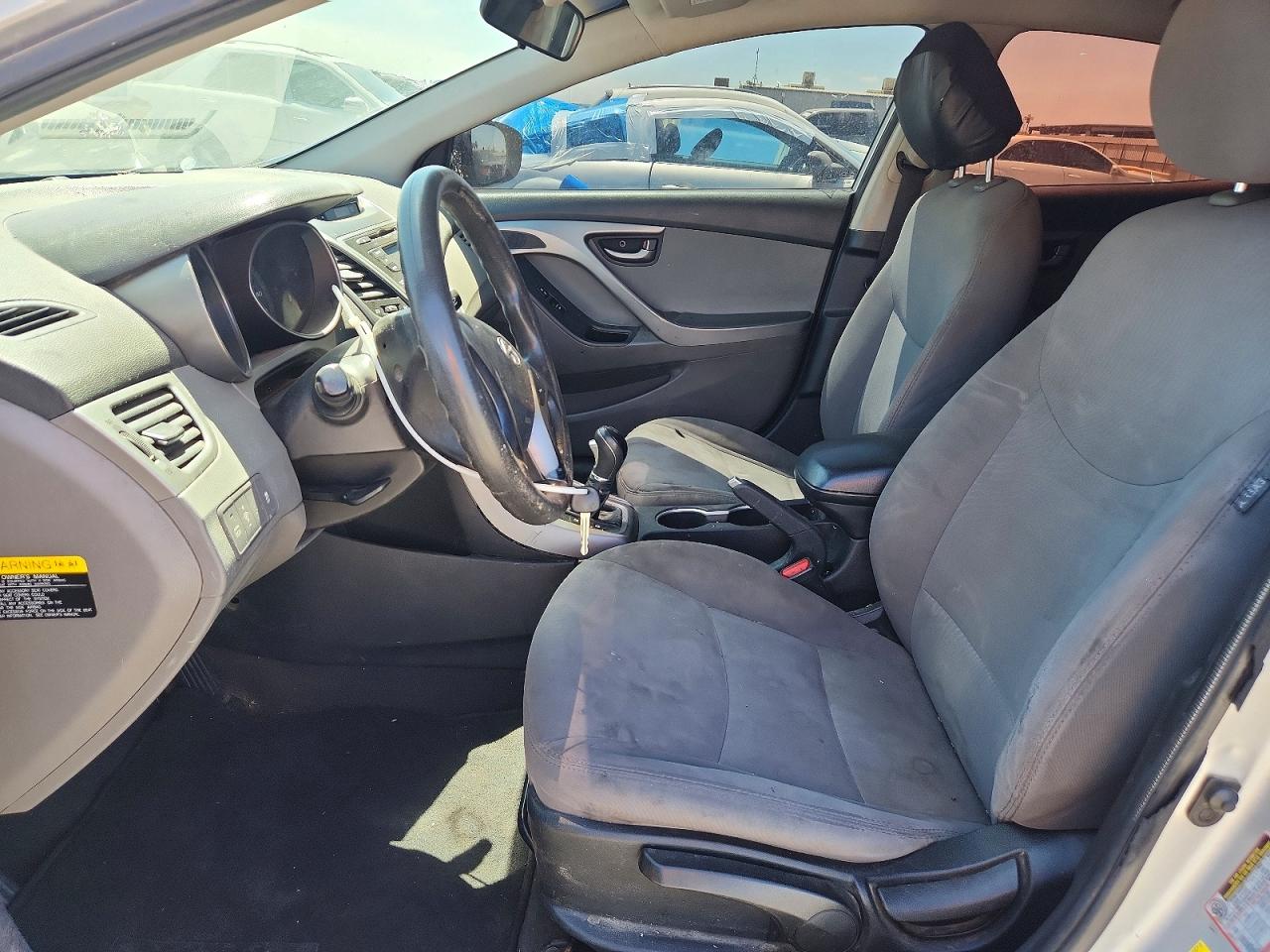 2014 Hyundai Elantra Se Silver vin: 5NPDH4AE2EH528029