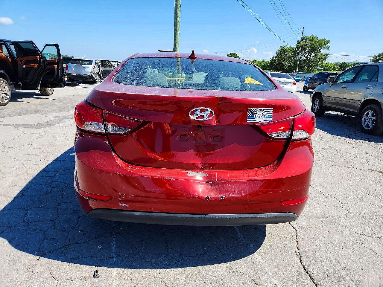 2014 Hyundai Elantra Se Red vin: 5NPDH4AE2EH534400