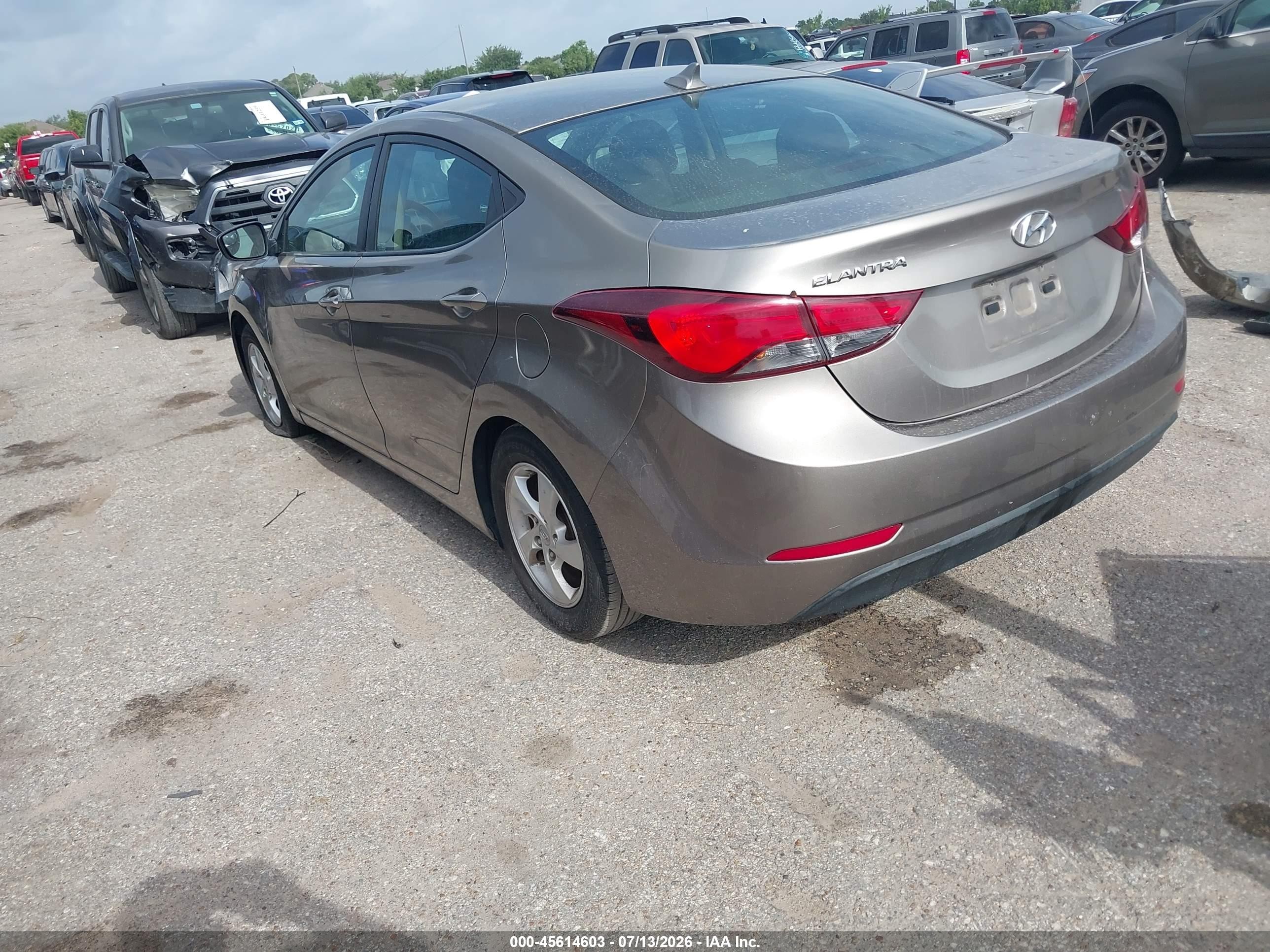 2014 Hyundai Elantra Se Beige vin: 5NPDH4AE2EH536745