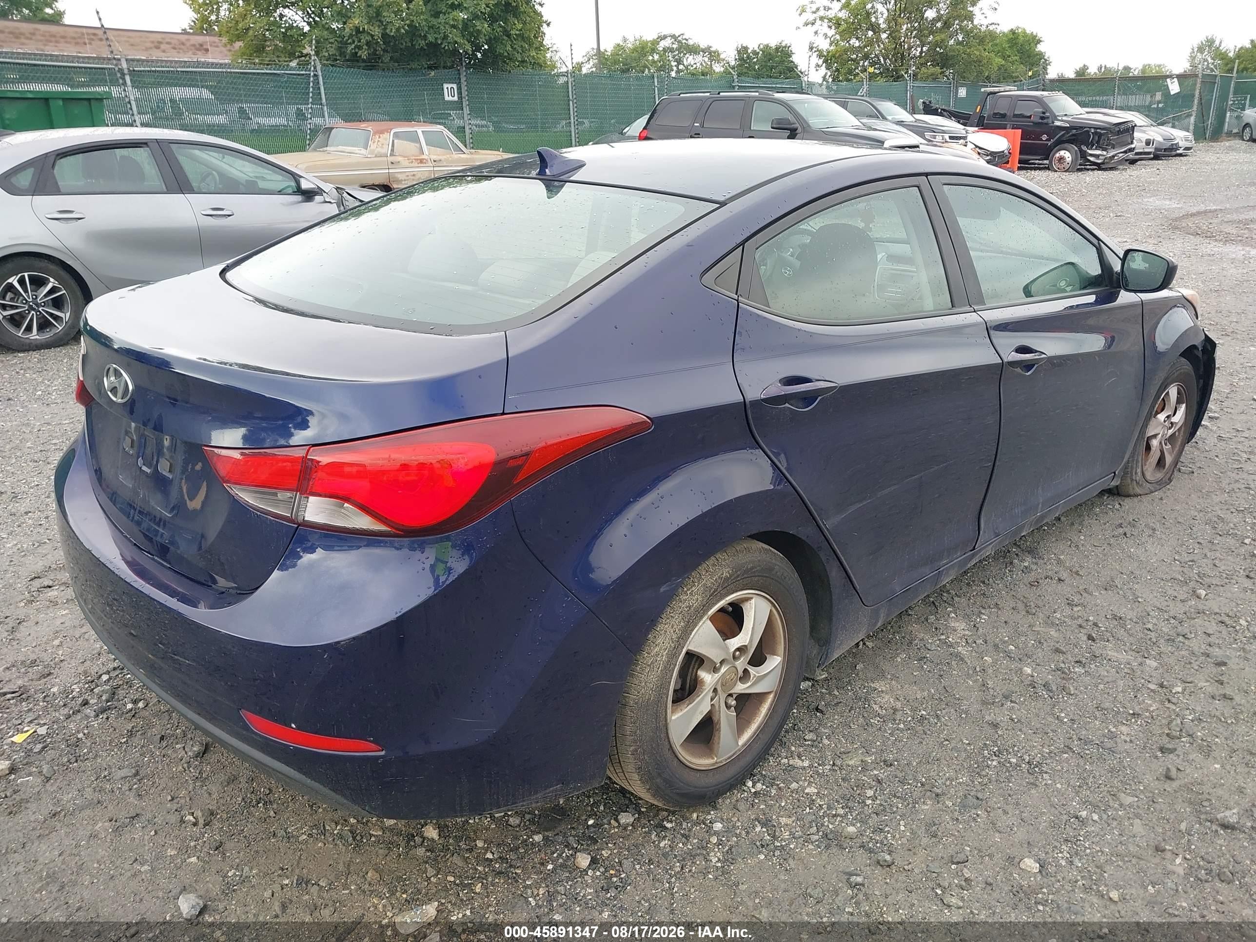 2014 Hyundai Elantra Se Blue vin: 5NPDH4AE2EH537717