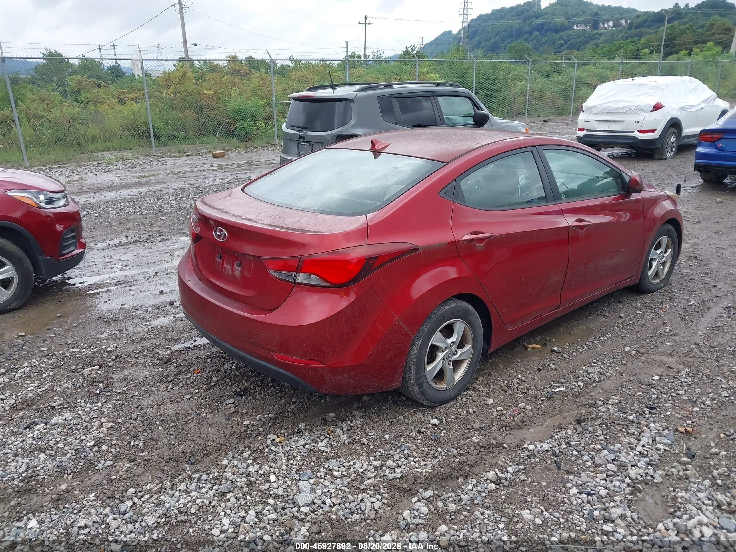 2014 Hyundai Elantra Se Red vin: 5NPDH4AE2EH545008