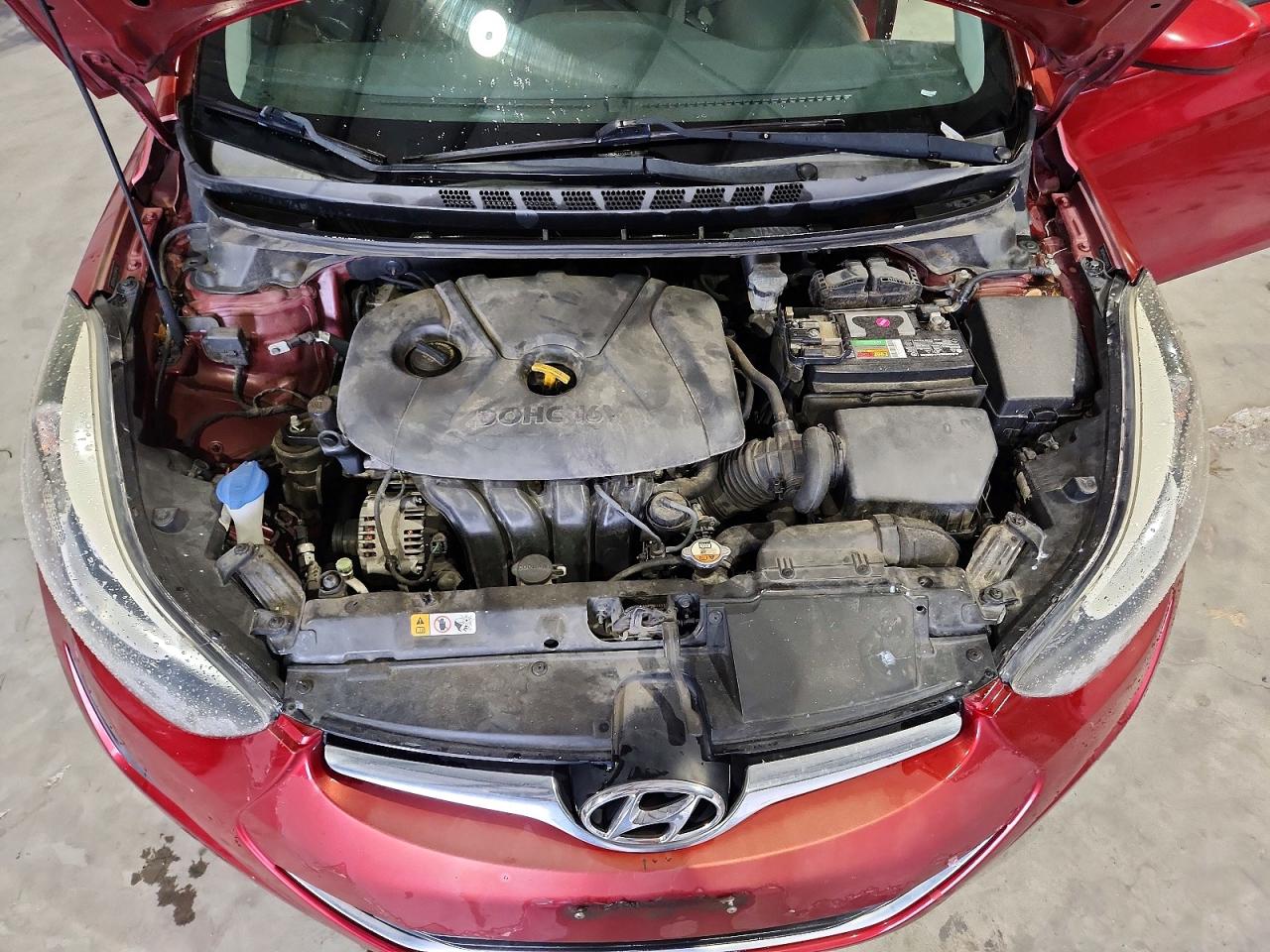 2014 Hyundai Elantra Se Red vin: 5NPDH4AE2EH546143