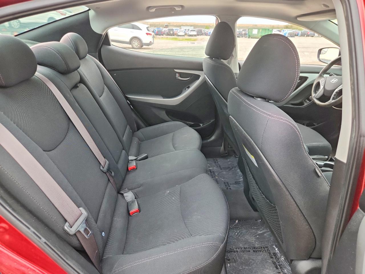 2015 Hyundai Elantra Se Красный vin: 5NPDH4AE2FH548458