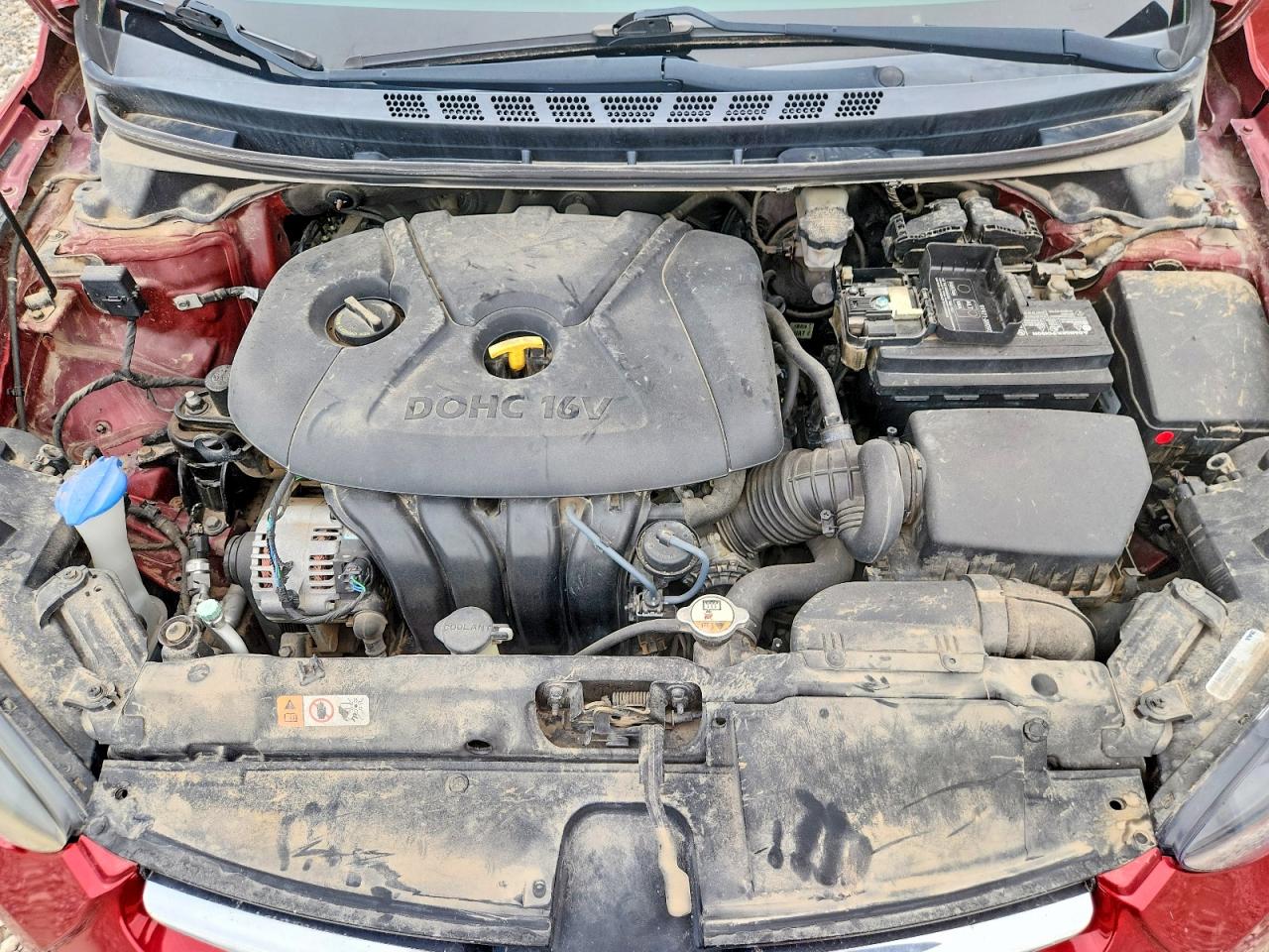 2015 Hyundai Elantra Se Красный vin: 5NPDH4AE2FH548458
