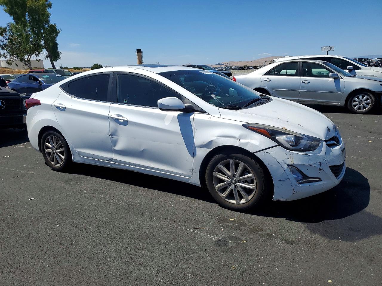2015 Hyundai Elantra Se Белый vin: 5NPDH4AE2FH550095