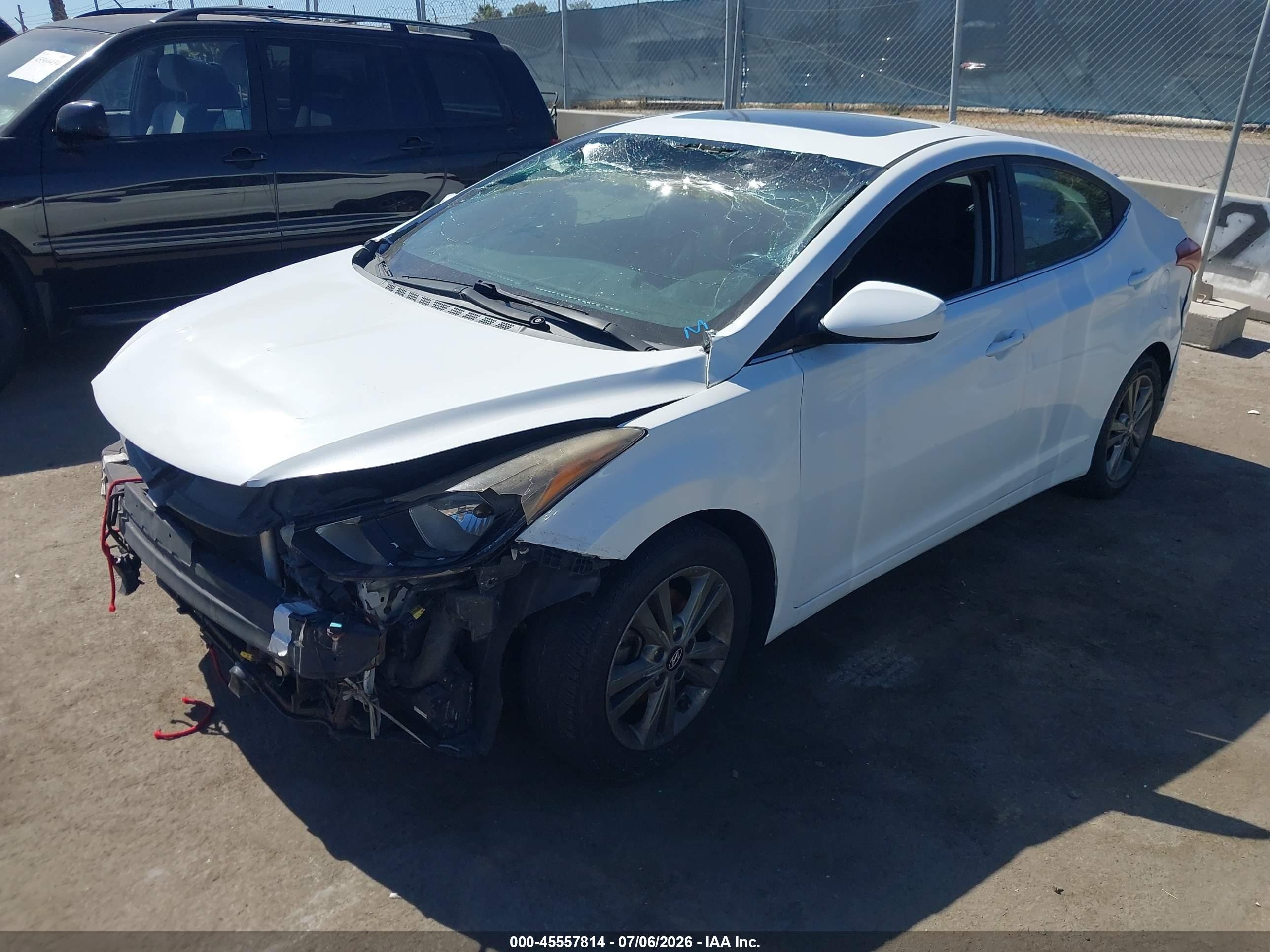 2015 Hyundai Elantra Se White vin: 5NPDH4AE2FH554177