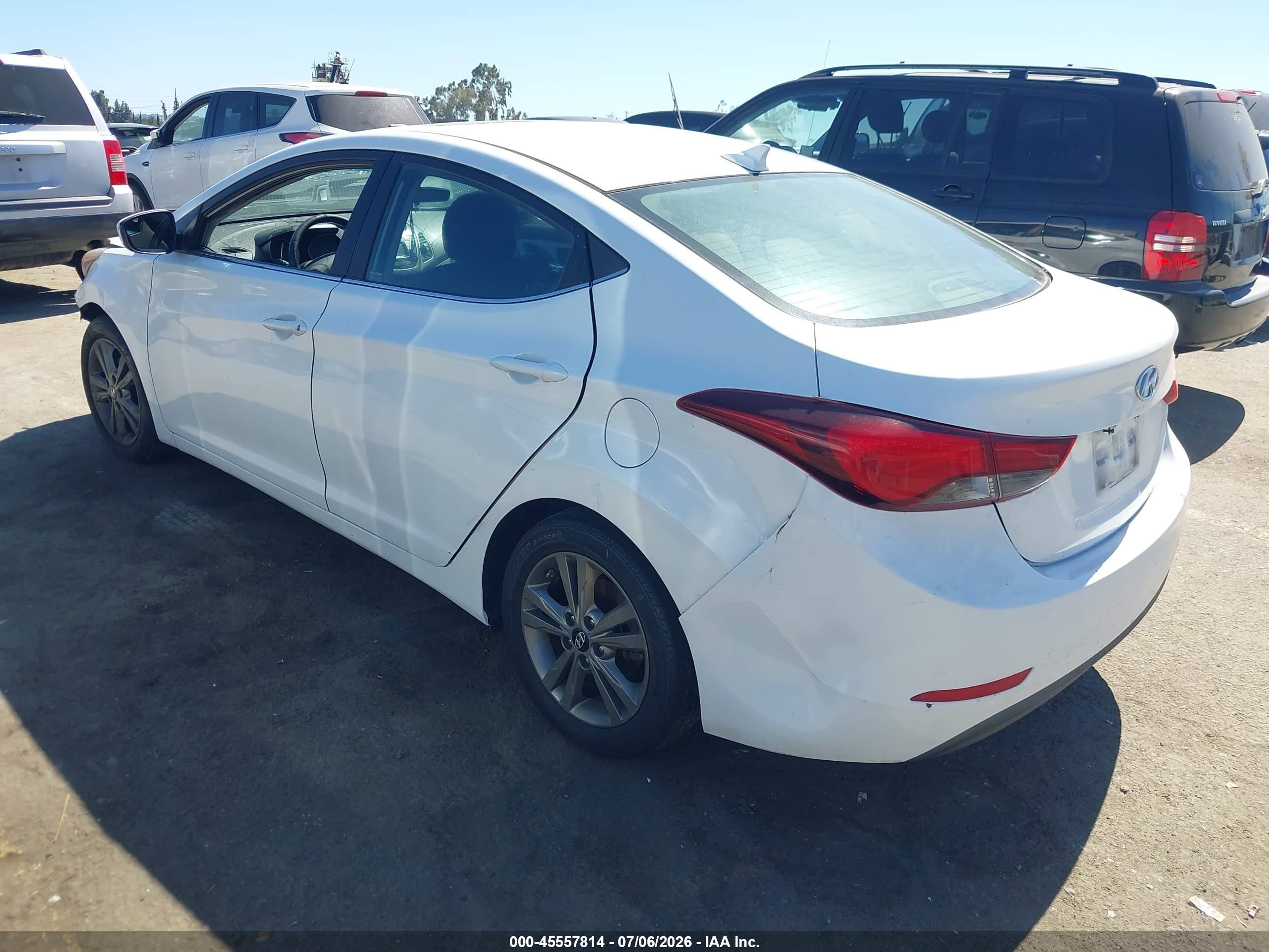 2015 Hyundai Elantra Se White vin: 5NPDH4AE2FH554177