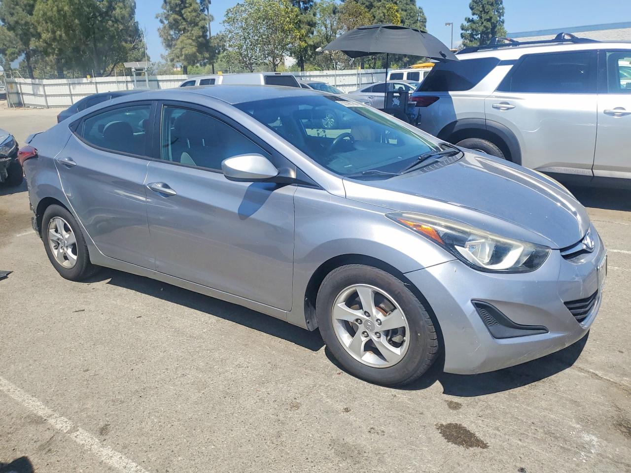2015 Hyundai Elantra Se Silver vin: 5NPDH4AE2FH561470