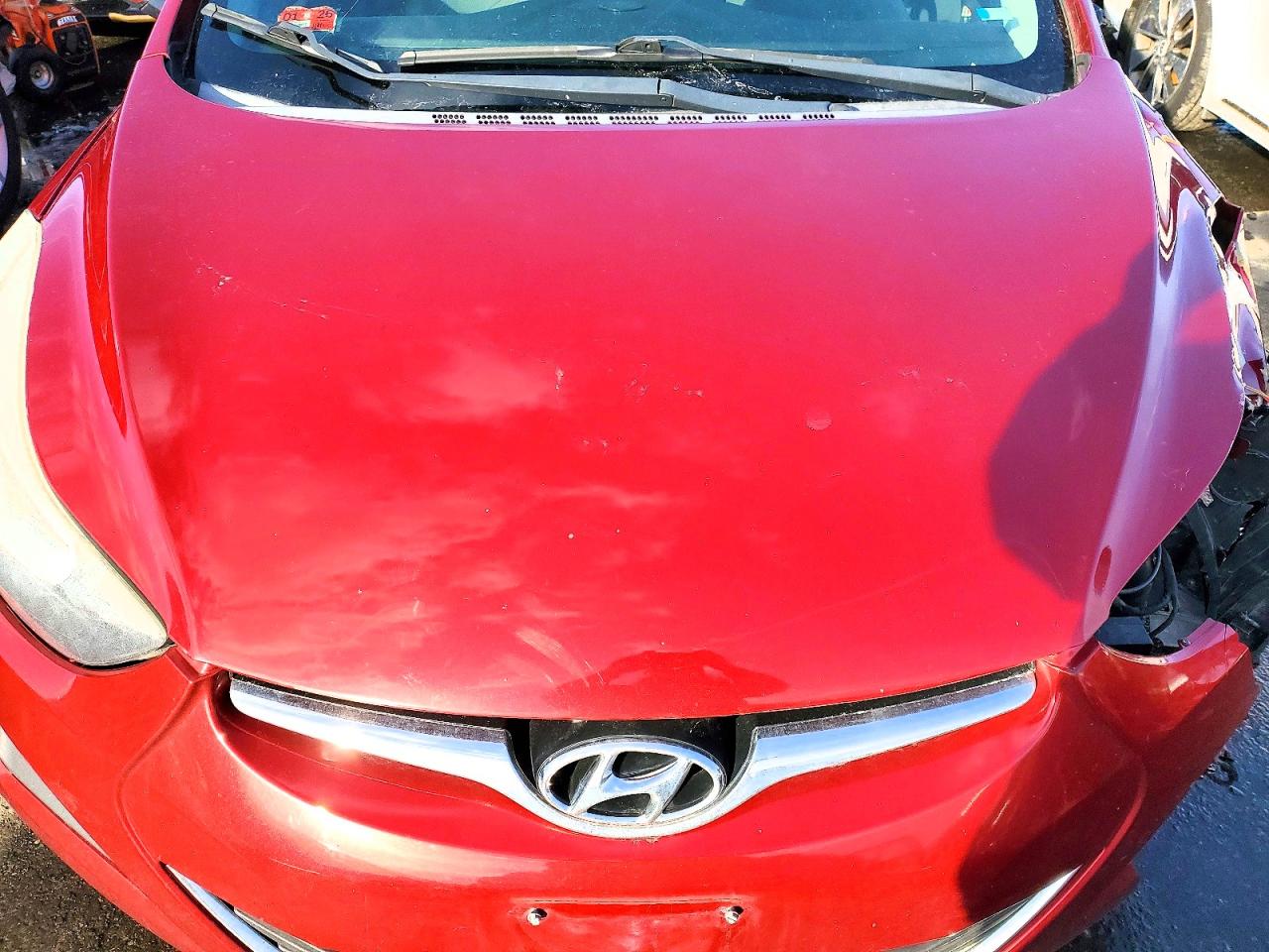 2015 Hyundai Elantra Se Красный vin: 5NPDH4AE2FH584263