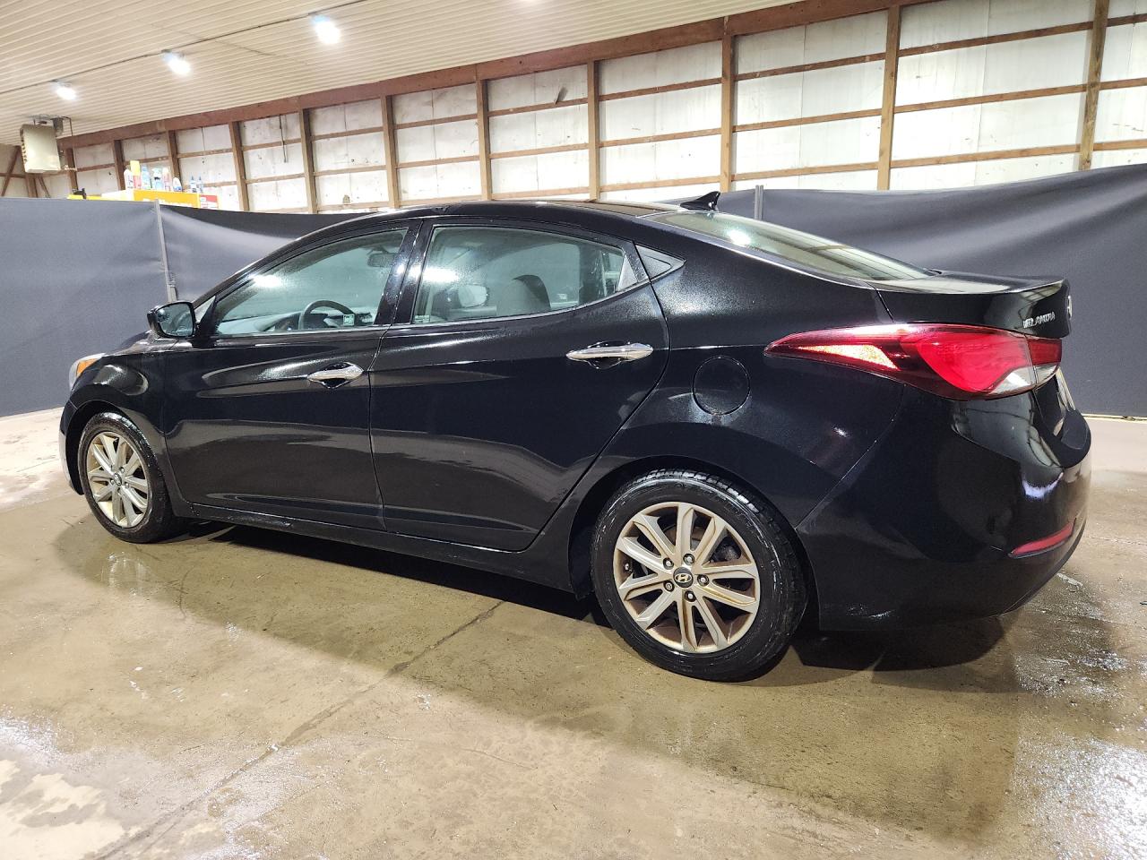 2015 Hyundai Elantra Se Black vin: 5NPDH4AE2FH586515 Damage: Left Qtr Panel, Dent(S) W/No Paint Dmg, 1/2 To 1 Inch