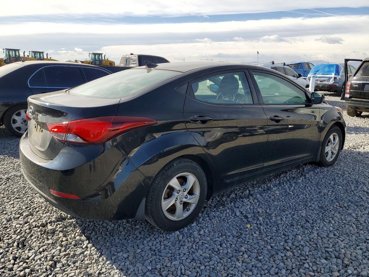 2015 Hyundai Elantra Se Black vin: 5NPDH4AE2FH592136